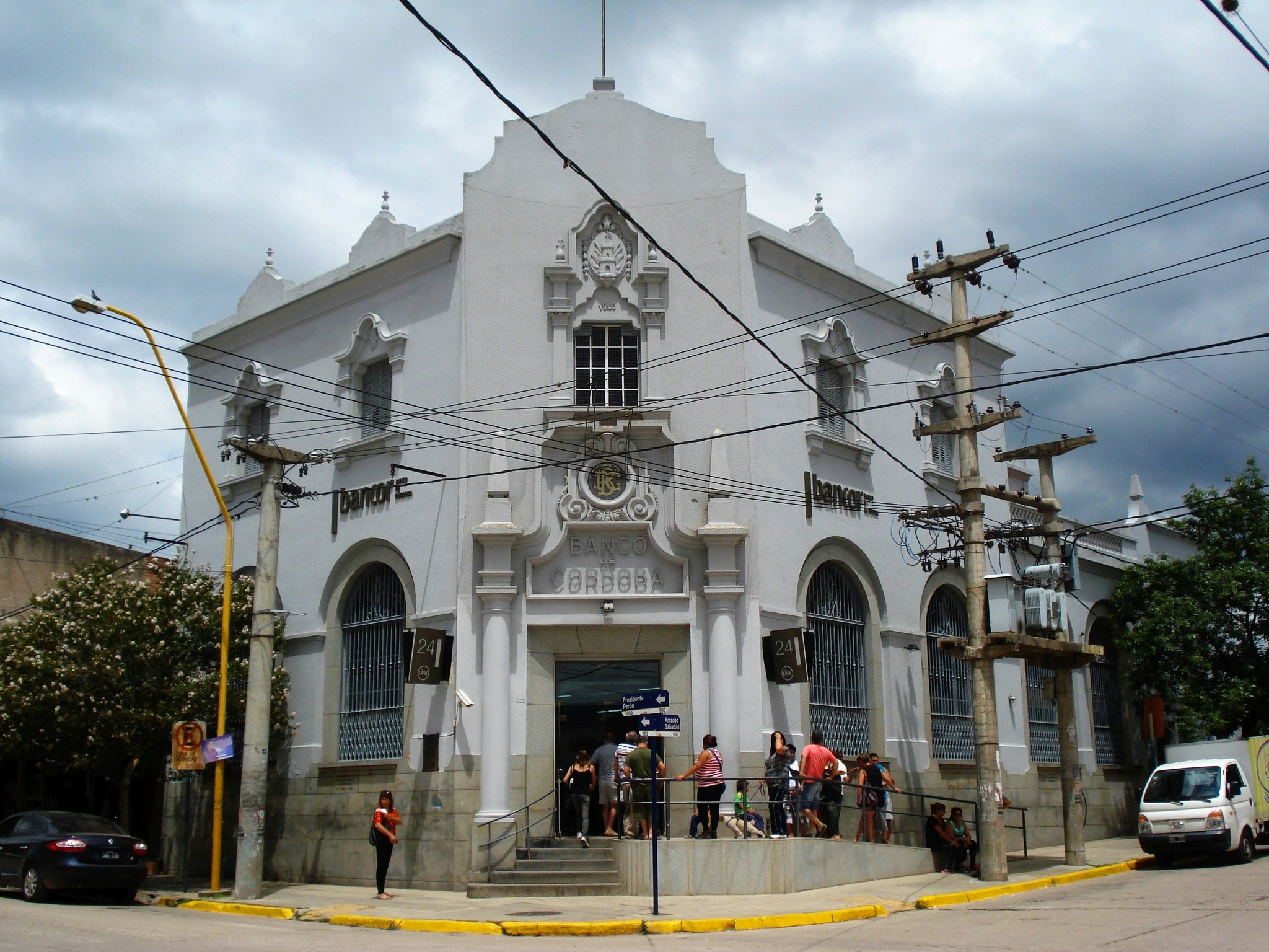 Free Unsplash photo from Alejandro Lazcano