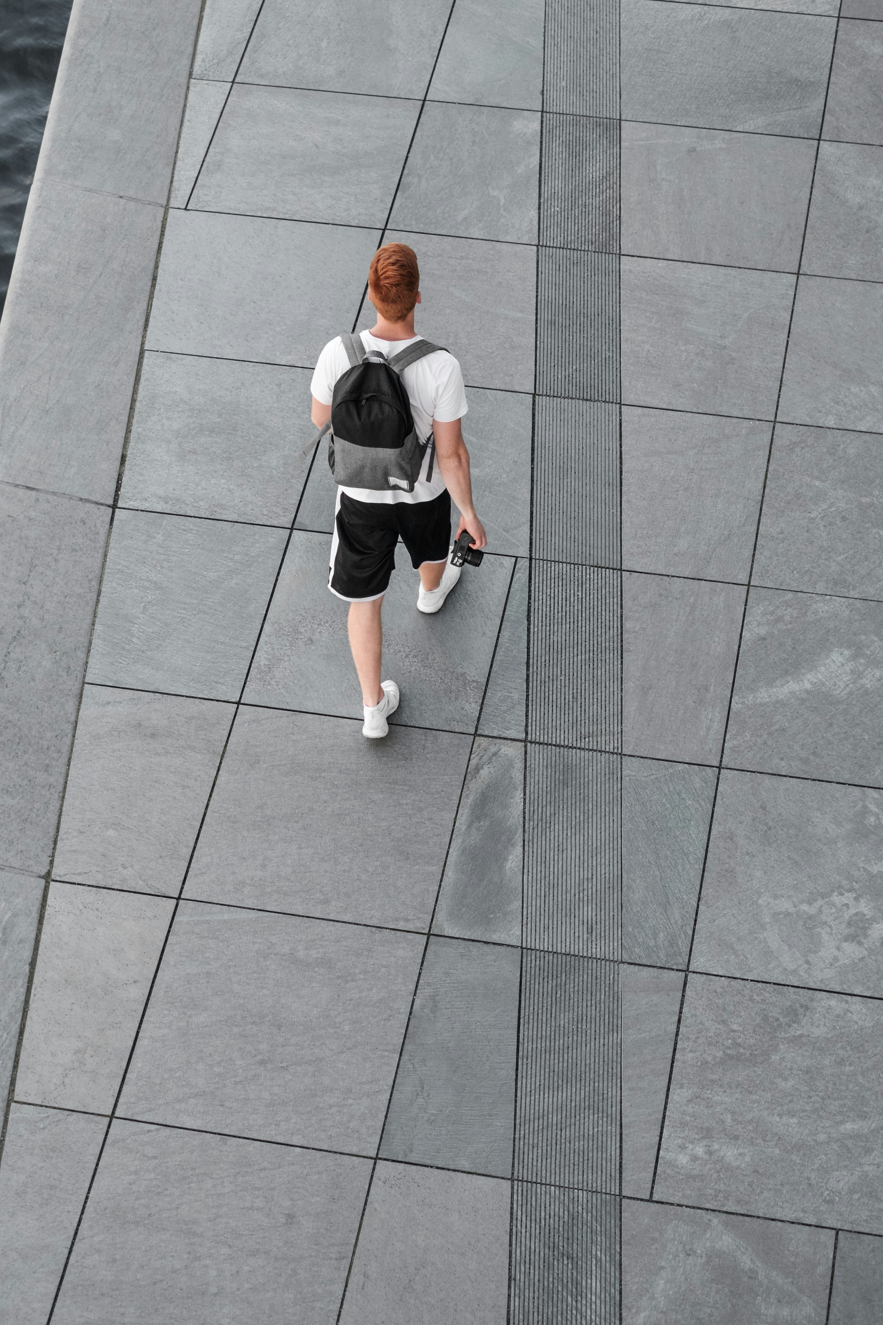 Free Unsplash photo from Samuel Zeller