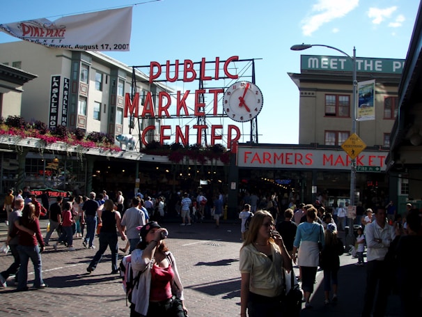A bustling Texas farmers market with locals browsing fresh produce and artisanal goods.