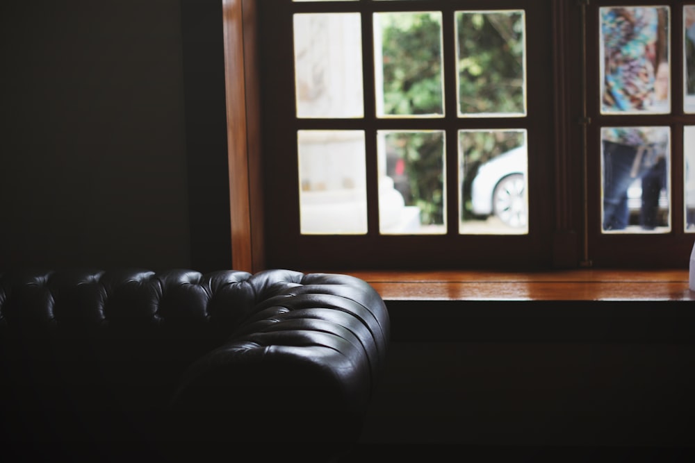 leather brown couch