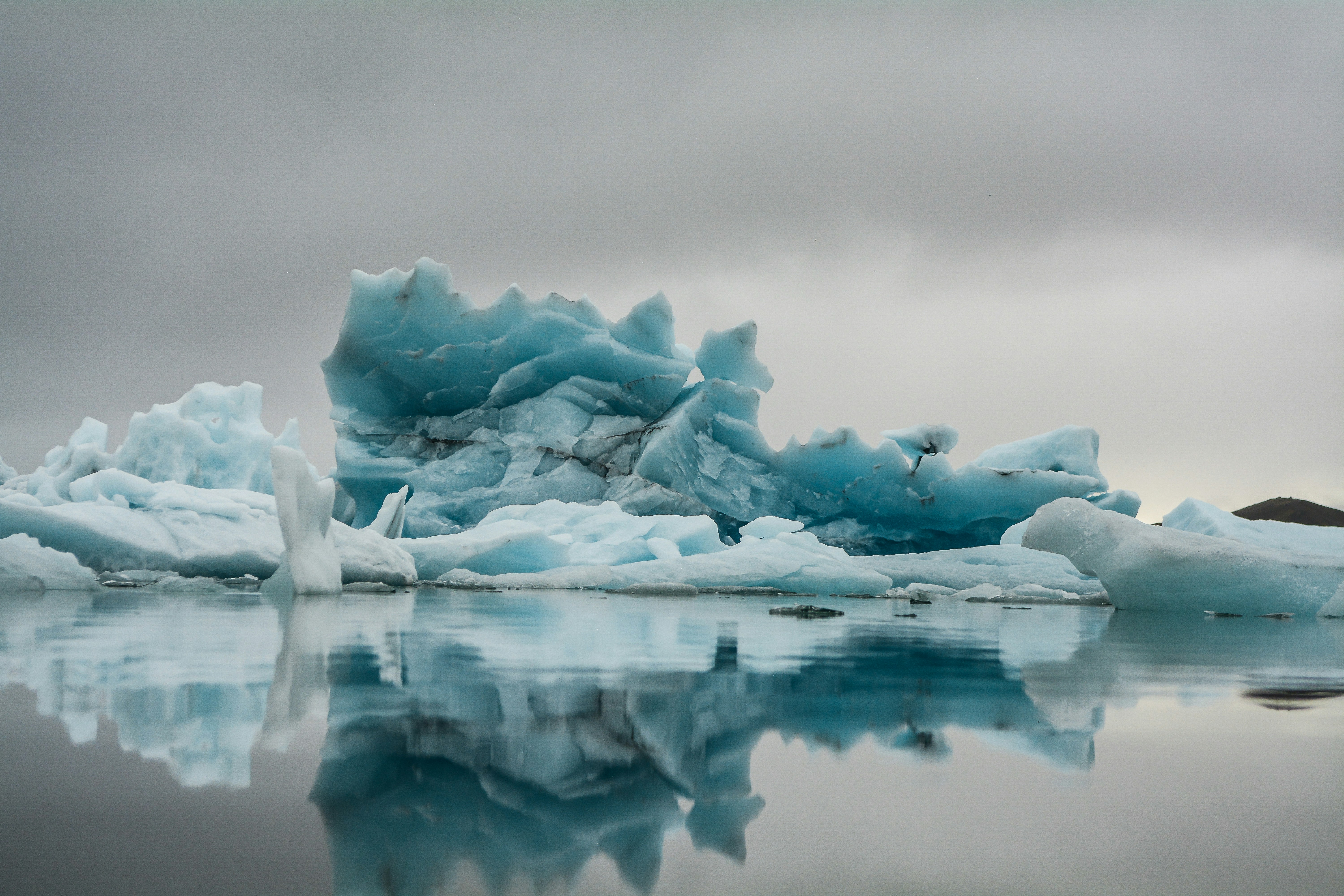 Glaciers Speak If You Know How to Listen: Iceland's Most Unforgettable Acoustic Landscapes