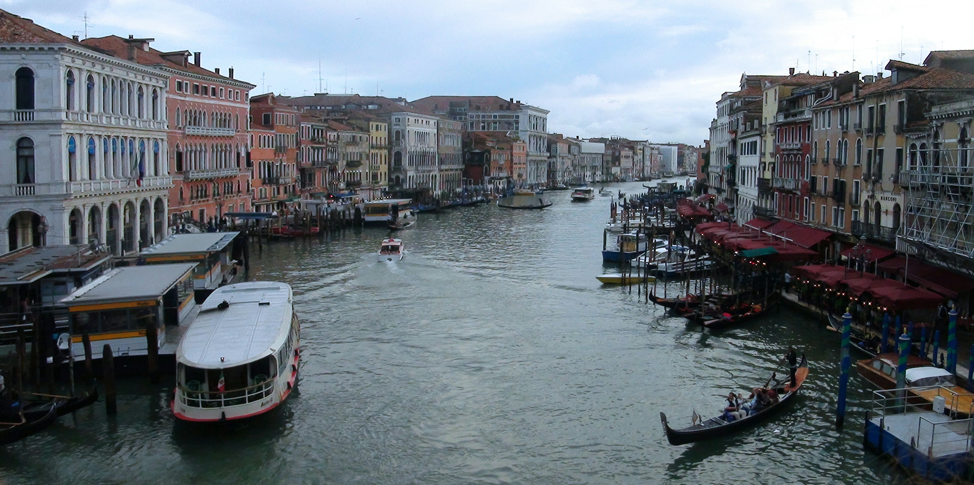 Free Unsplash photo from Jean Dion