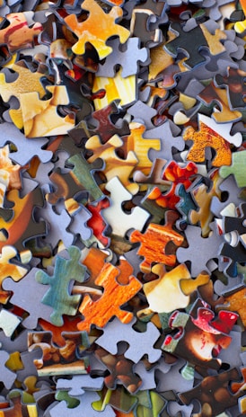 stack of jigsaw puzzle pieces