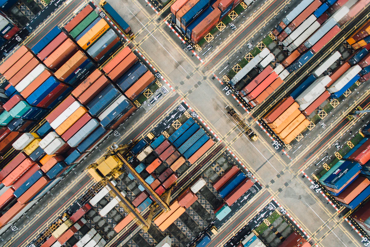 Bãi container nhìn từ trên cao