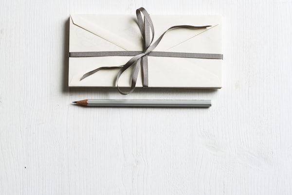 How to Use Personalized Gifts to Boost Business Relationships