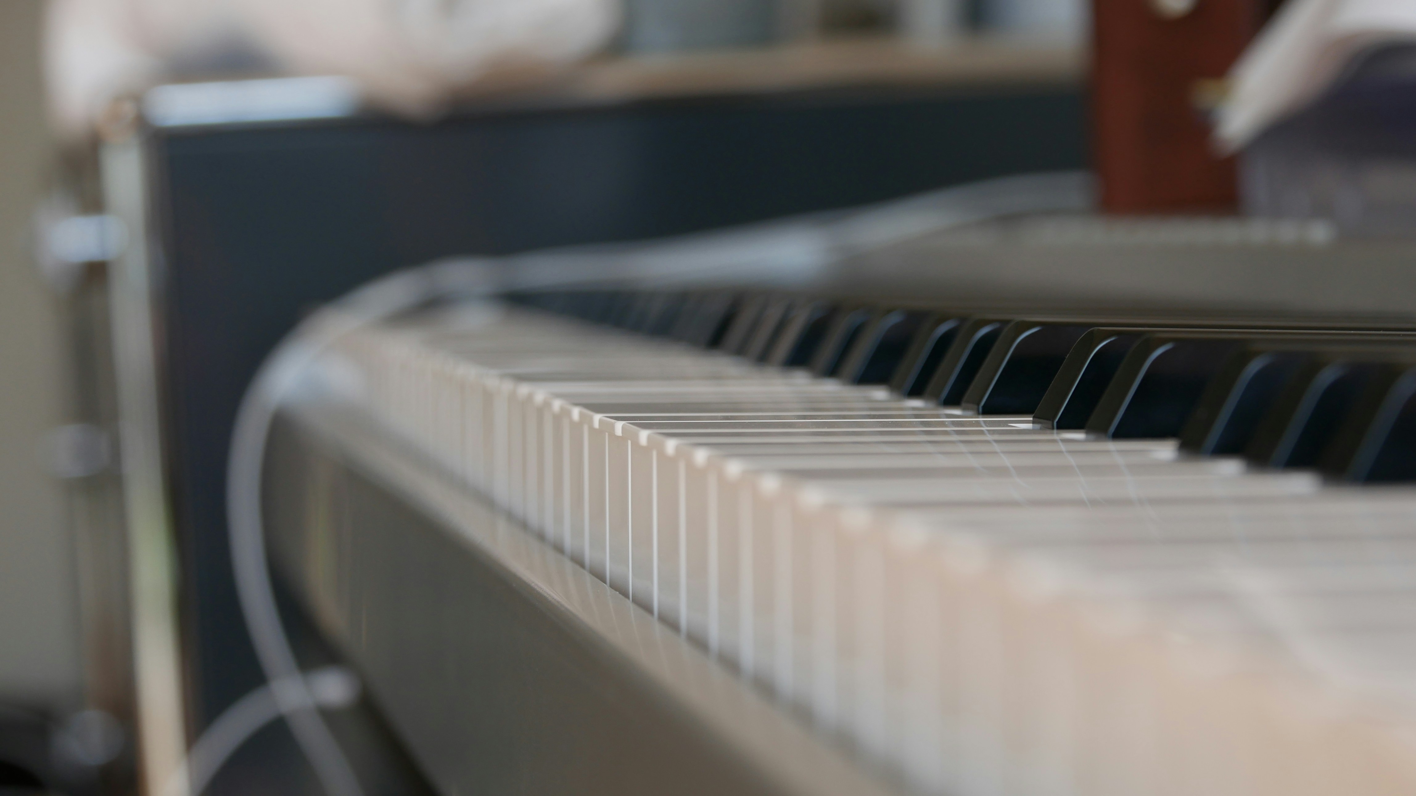 Free Unsplash photo from MrBuild27 .