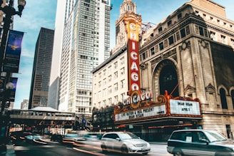 Chicago Theater in time lapse photography during daytime