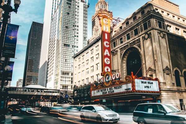 Chicago Skyline Tour Guide