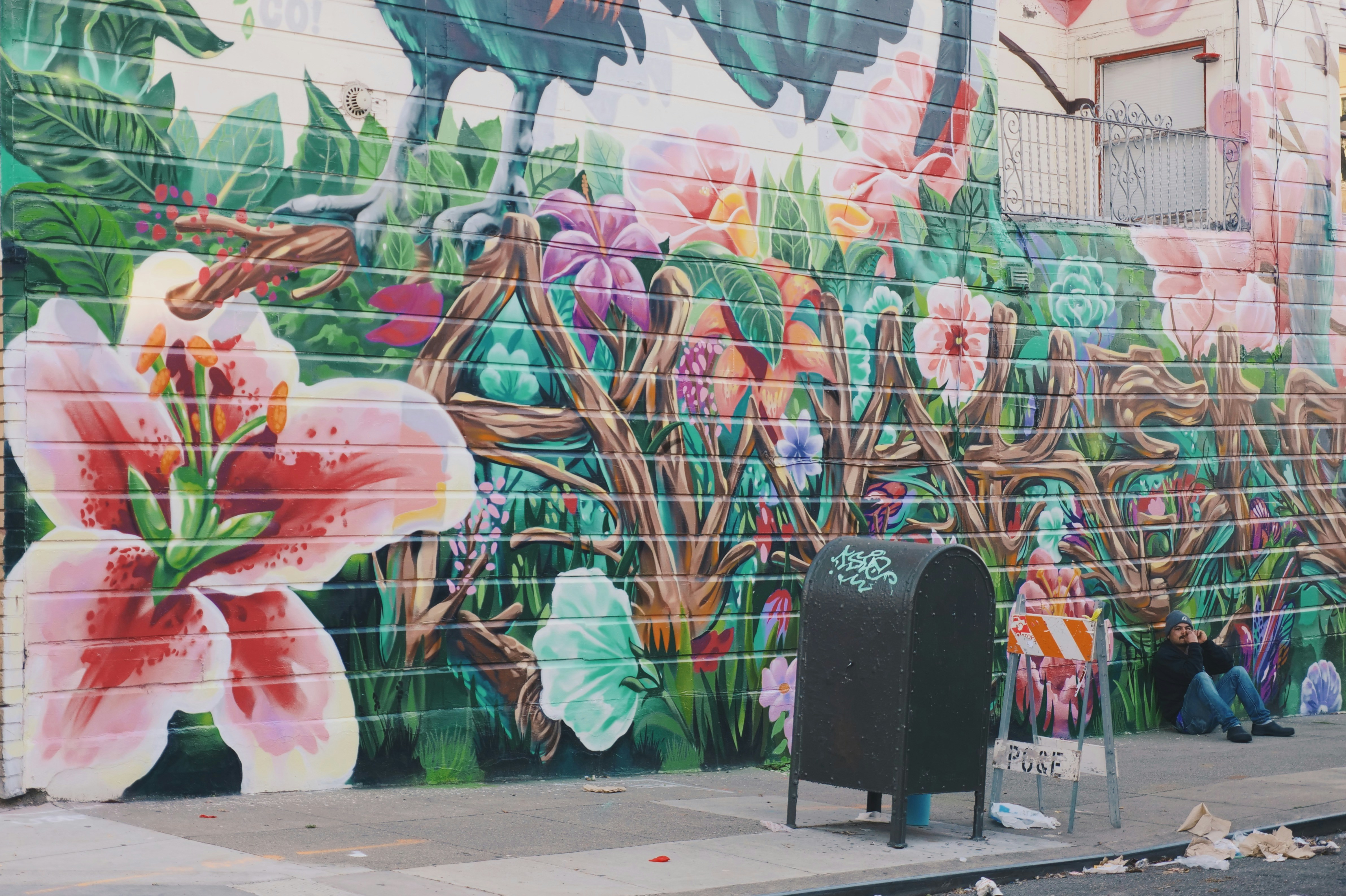 Free Unsplash photo from Louis Vieira