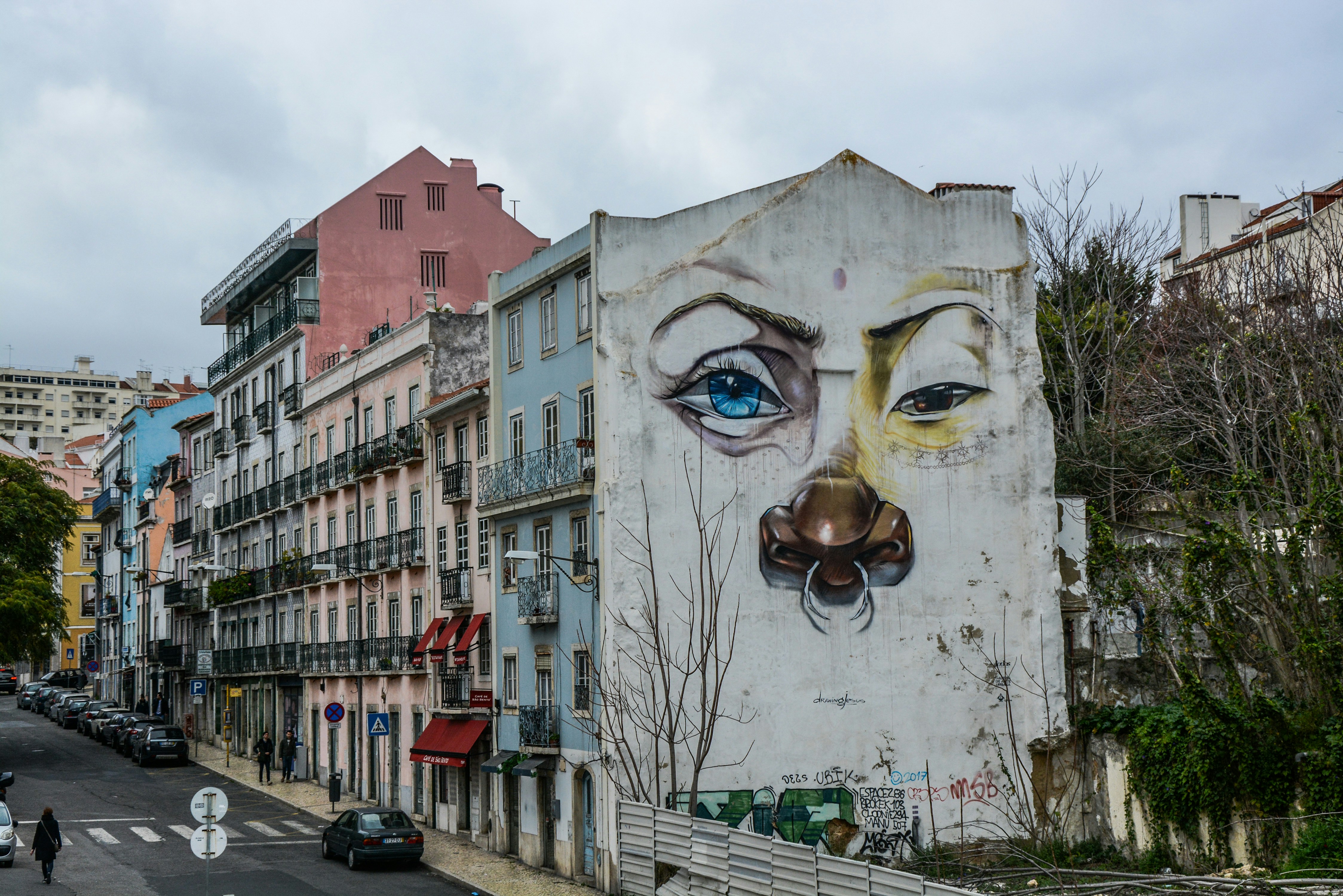 Free Unsplash photo from Alice Pasqual