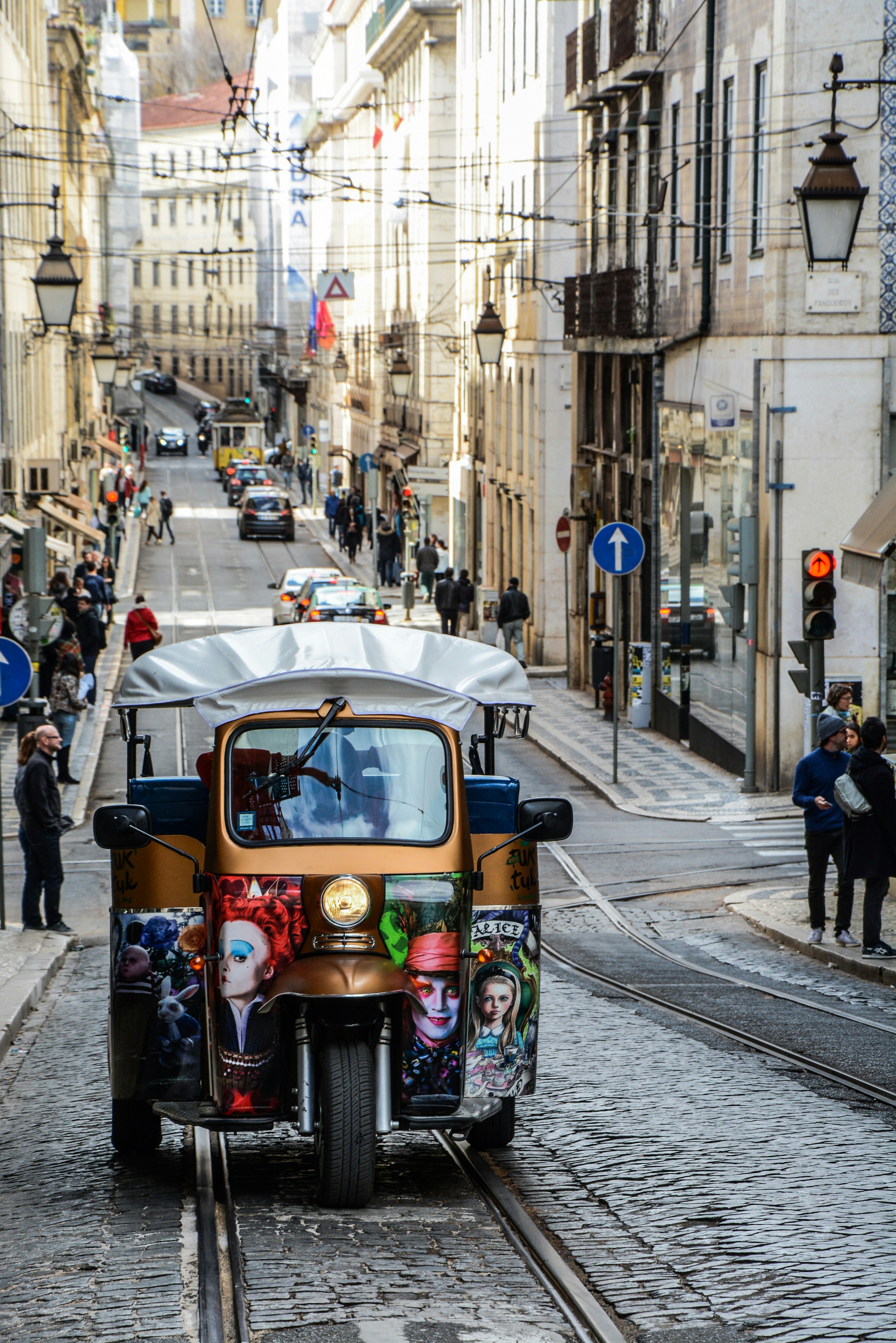 Free Unsplash photo from Alice Pasqual