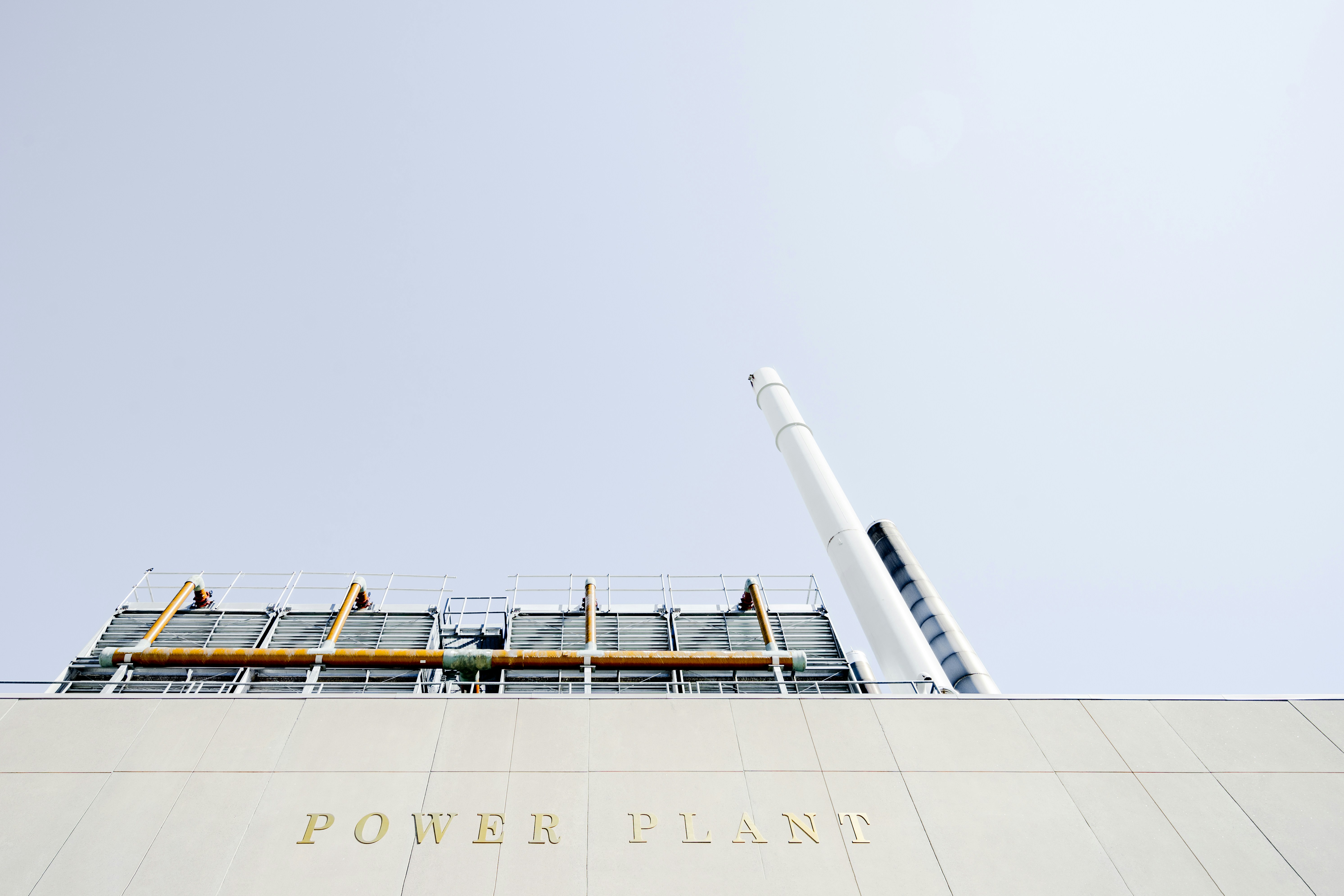 This is the power plant building that sits behind the Fims & Nursing Building. I said to myself that it should go on Unsplash. LOL