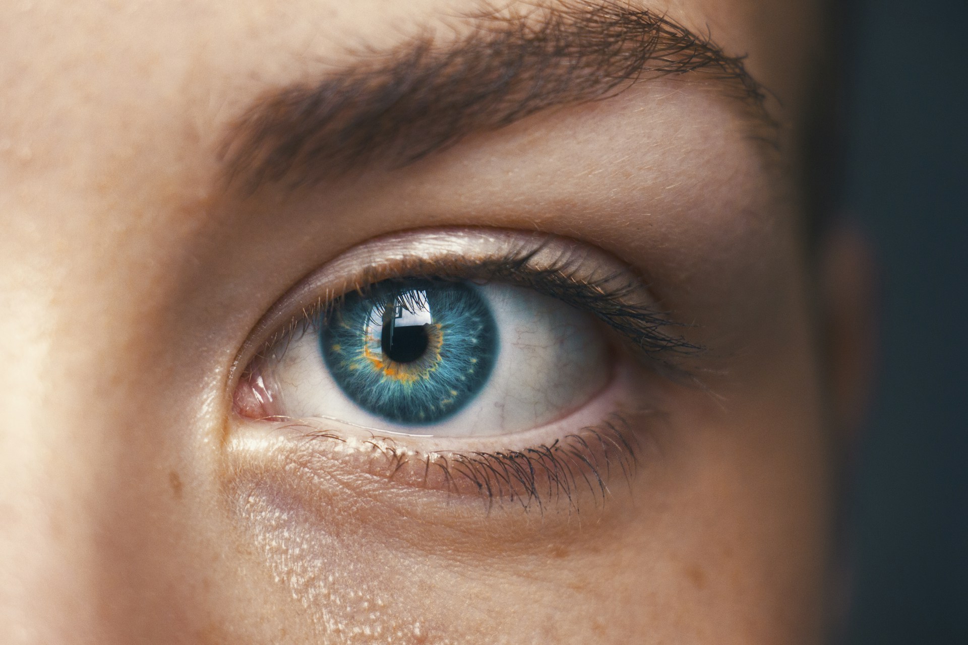 selective focus of blue-eyed person