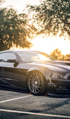 black Ford Mustang GT