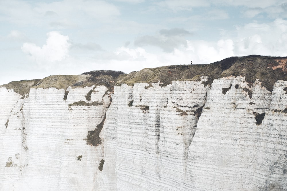 landscape photography of cliff