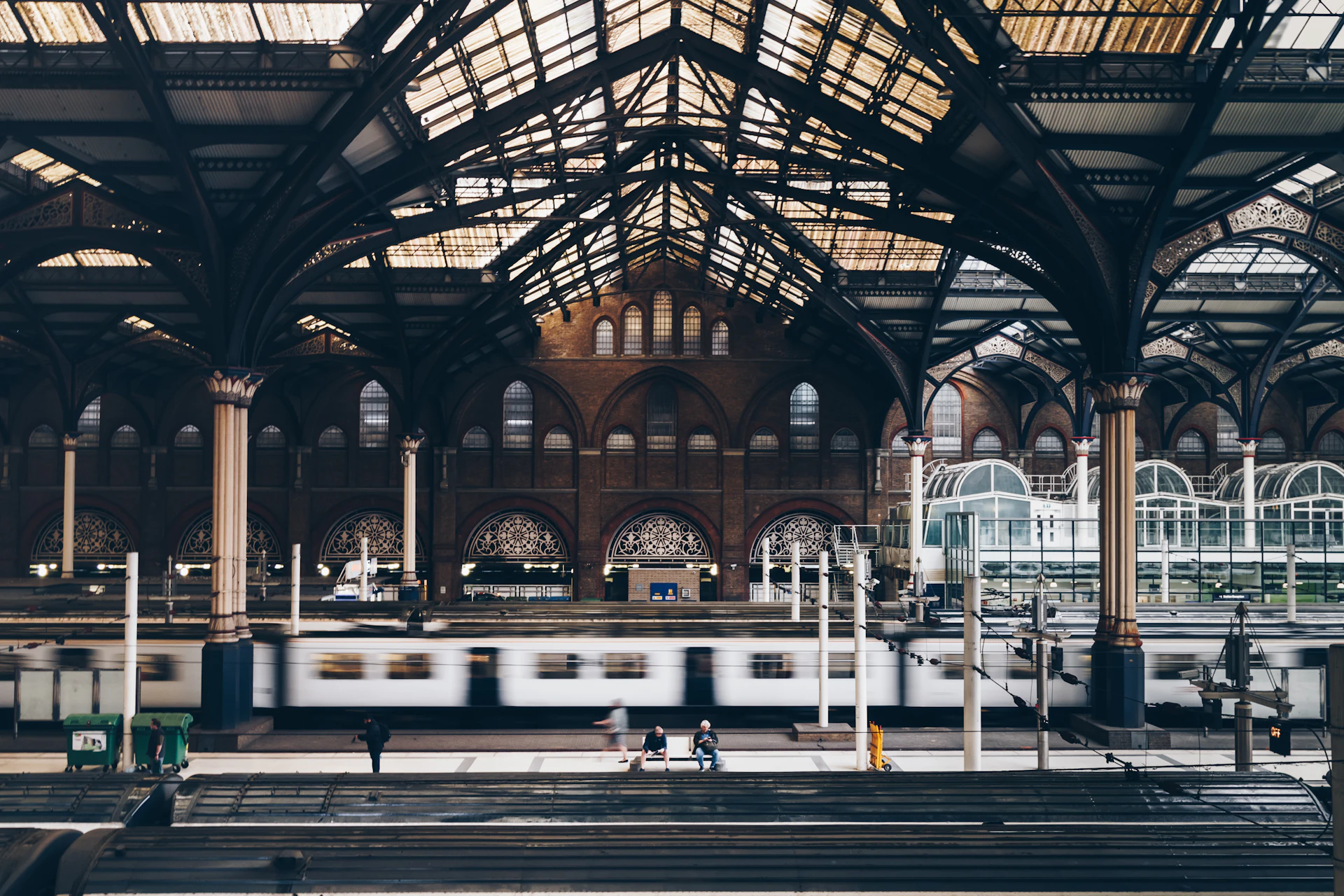 The Most Stunning Train Stations in the World: A Journey…