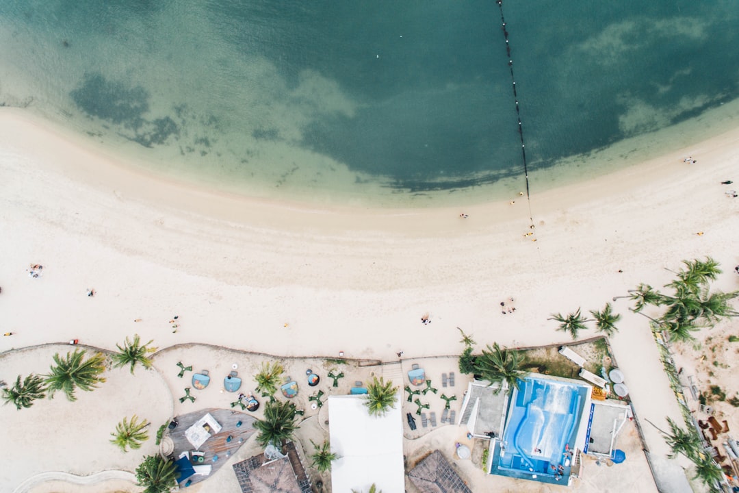 7 Private Beach House Rentals with