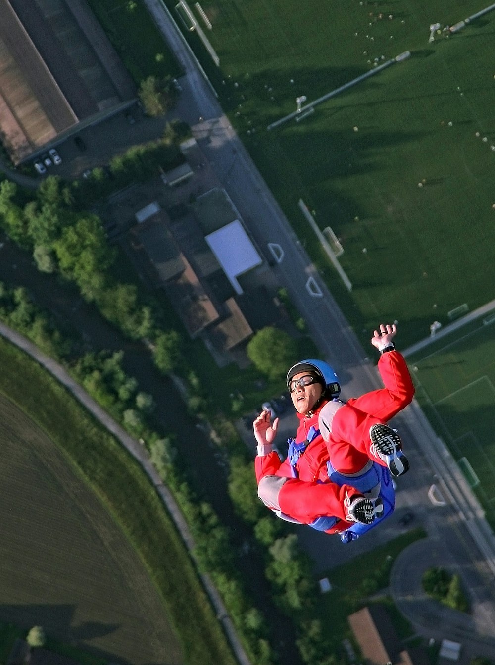 woman on flip position sky diving