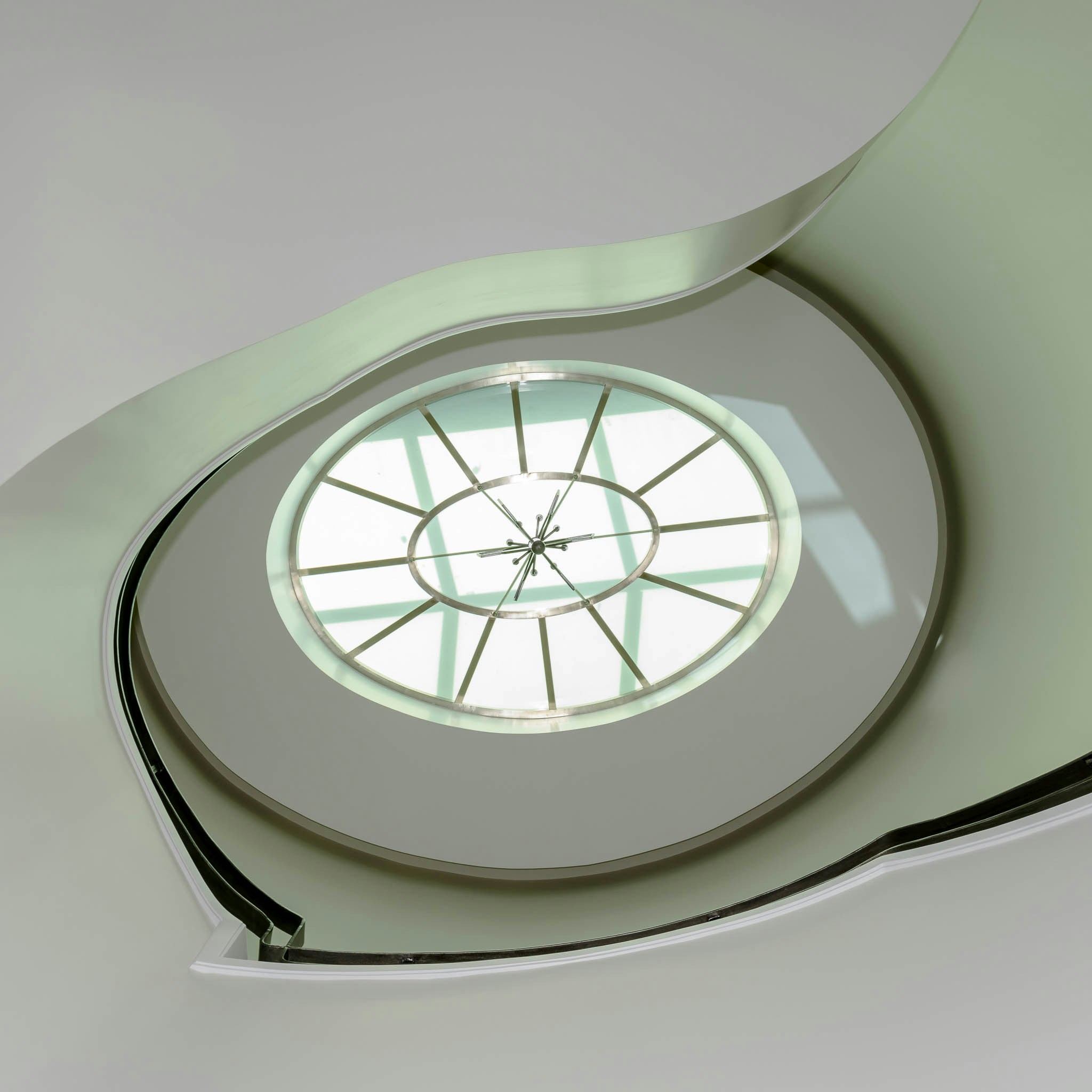 Free Unsplash photo from Olivier Fahrni