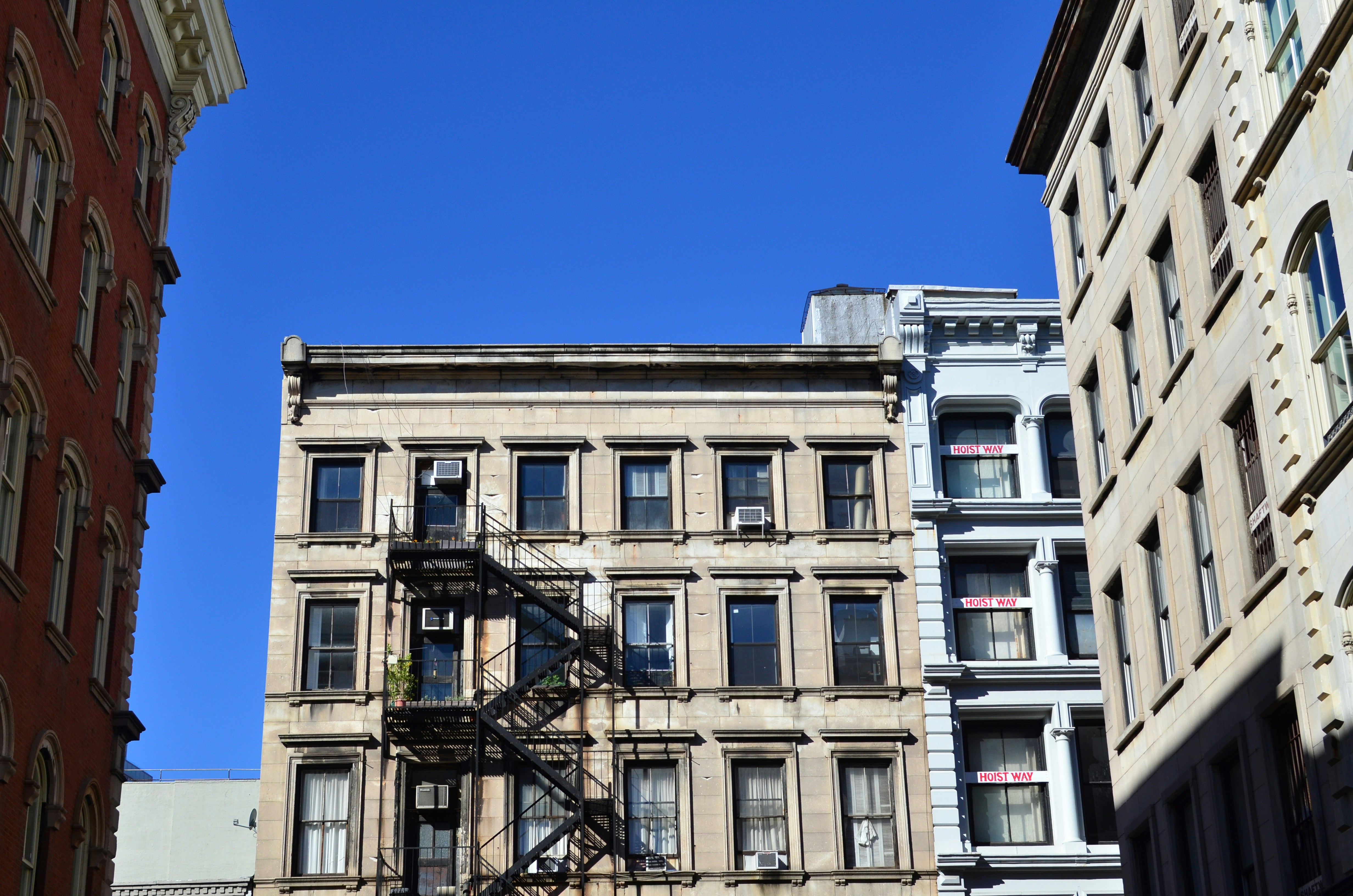 Free Unsplash photo from Jamison McAndie