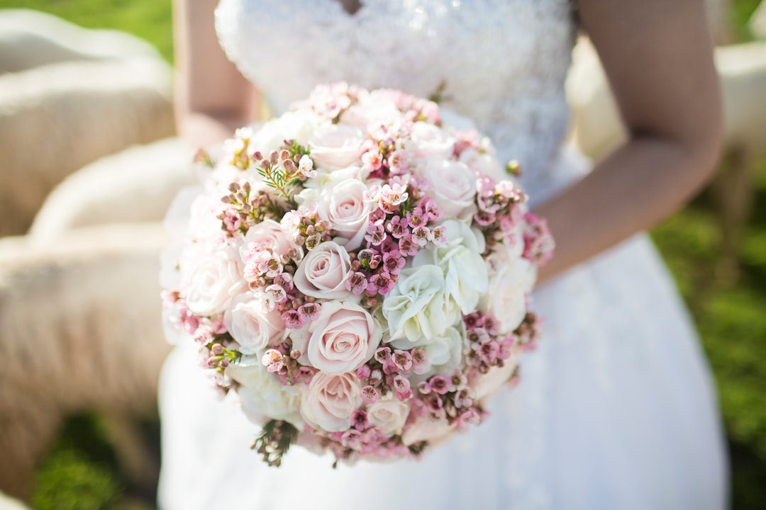 average cost of bridal bouquet average cost of bridal bouquet