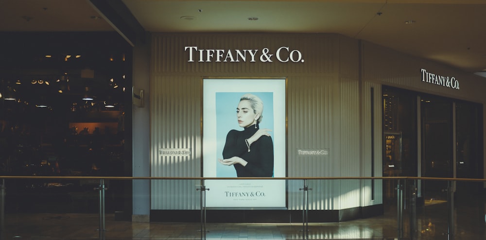 Tiffany & Co store