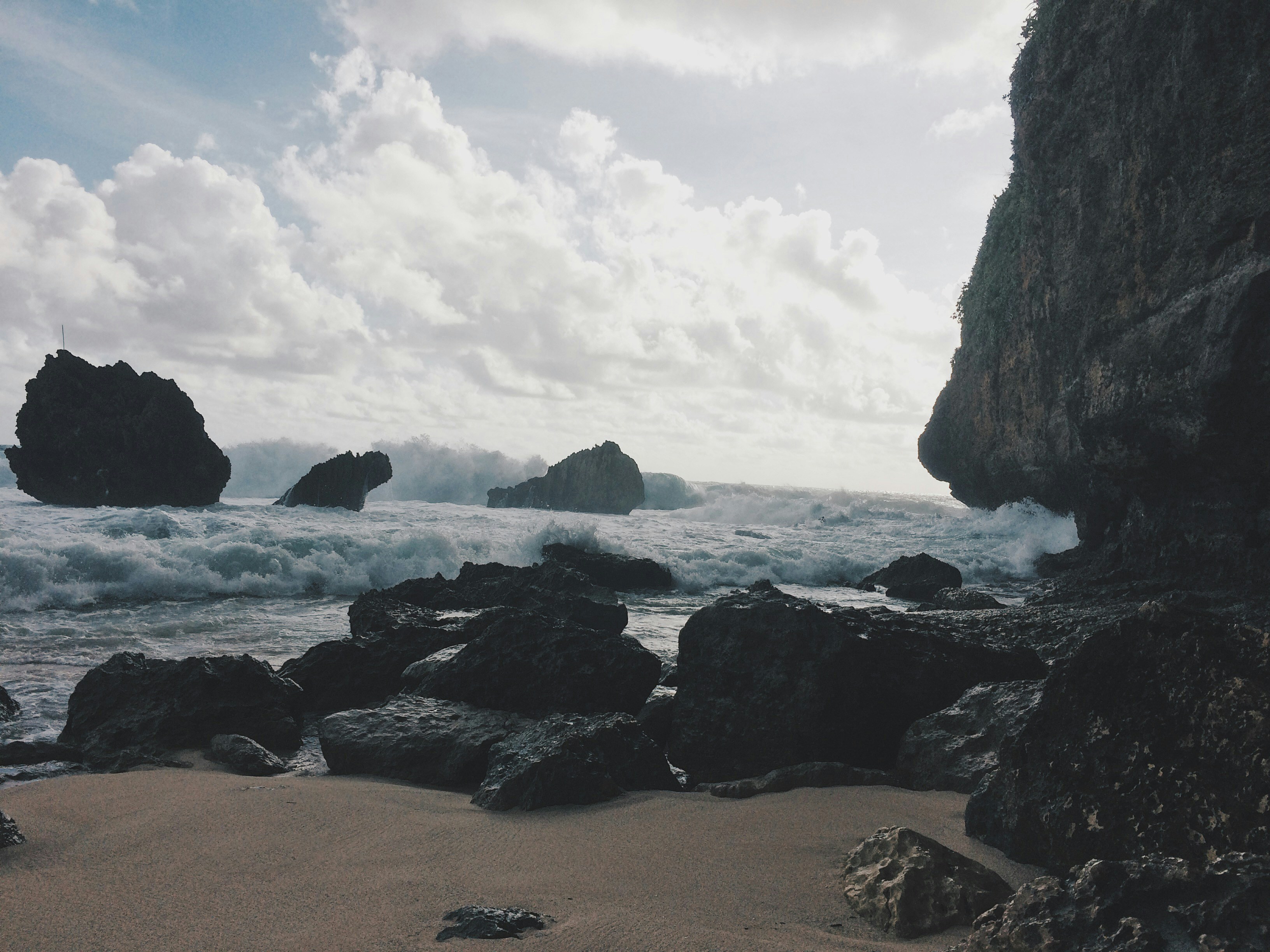 Free Unsplash photo from Rendra Diardjo