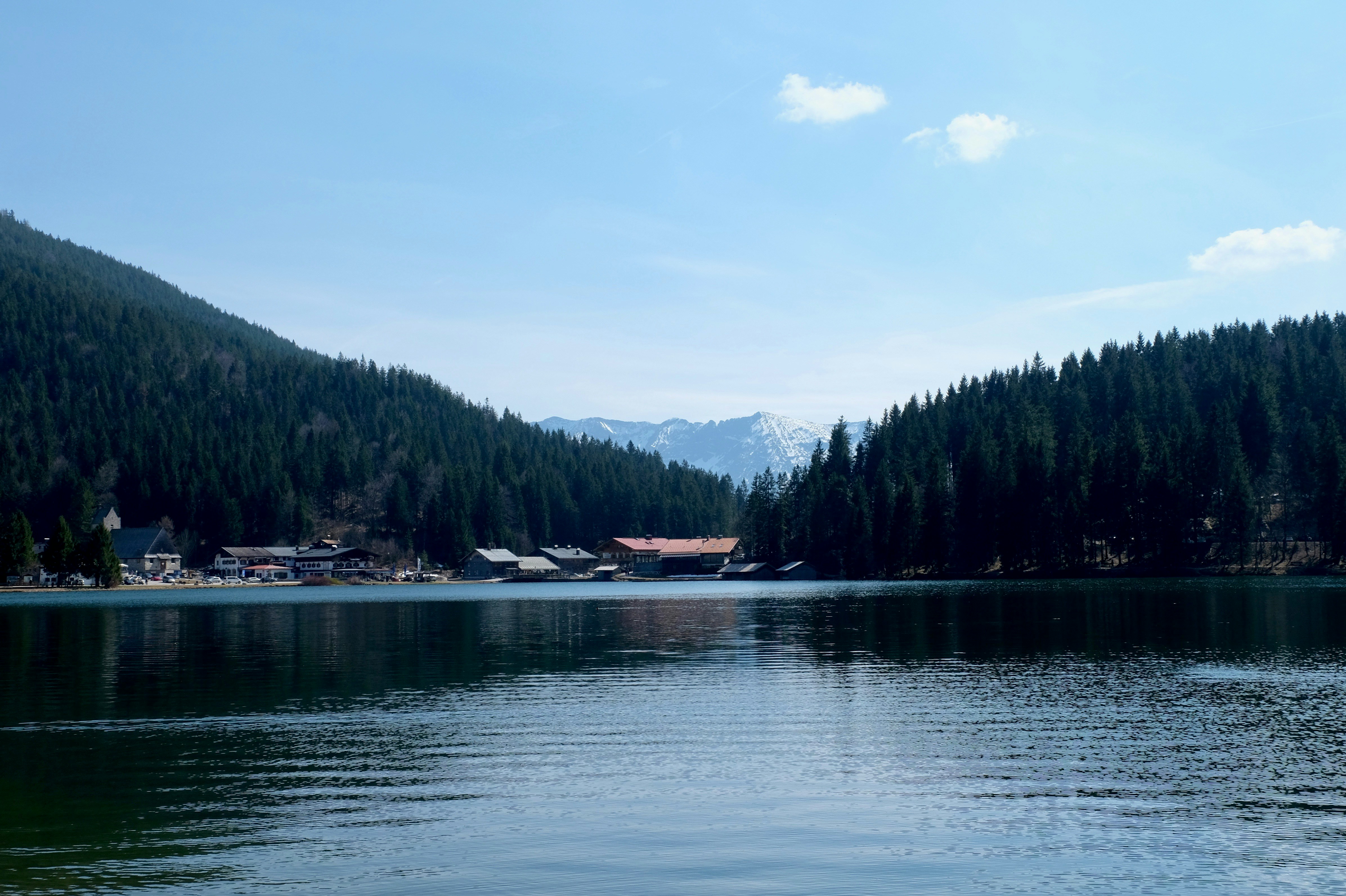 Free Unsplash photo from James Foot