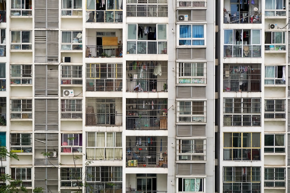 white painted building during daytime