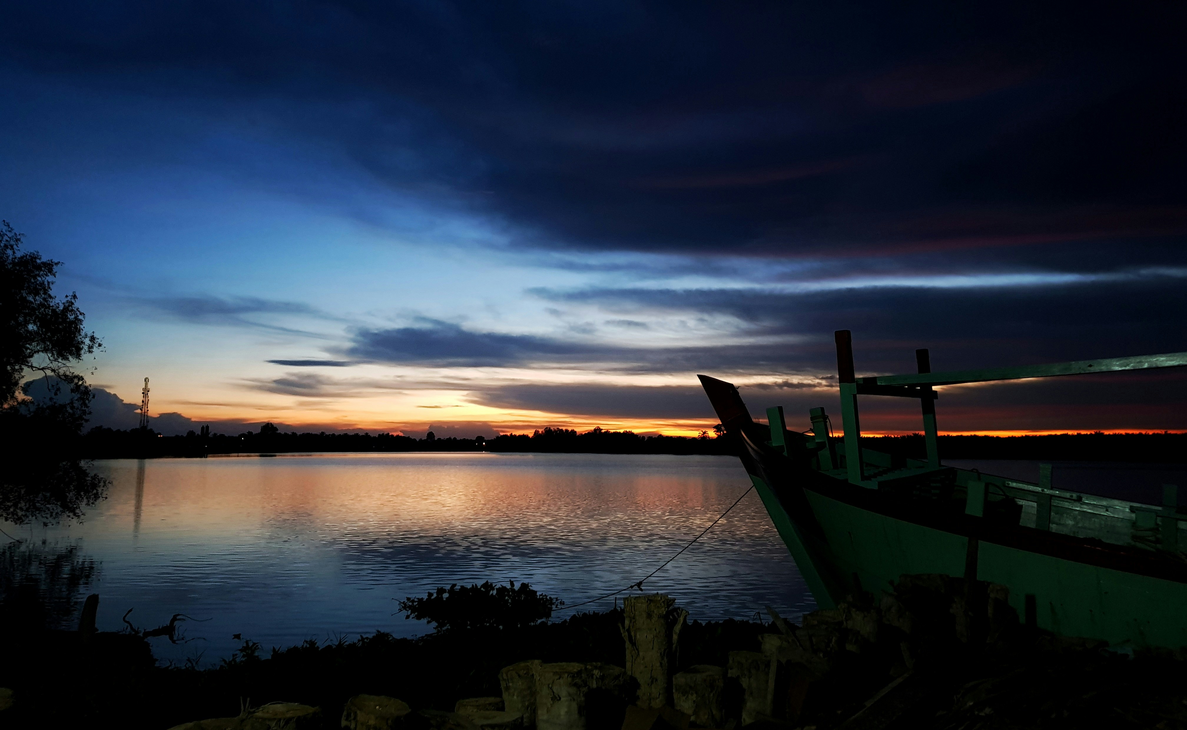 Free Unsplash photo from Adrian Mckevin