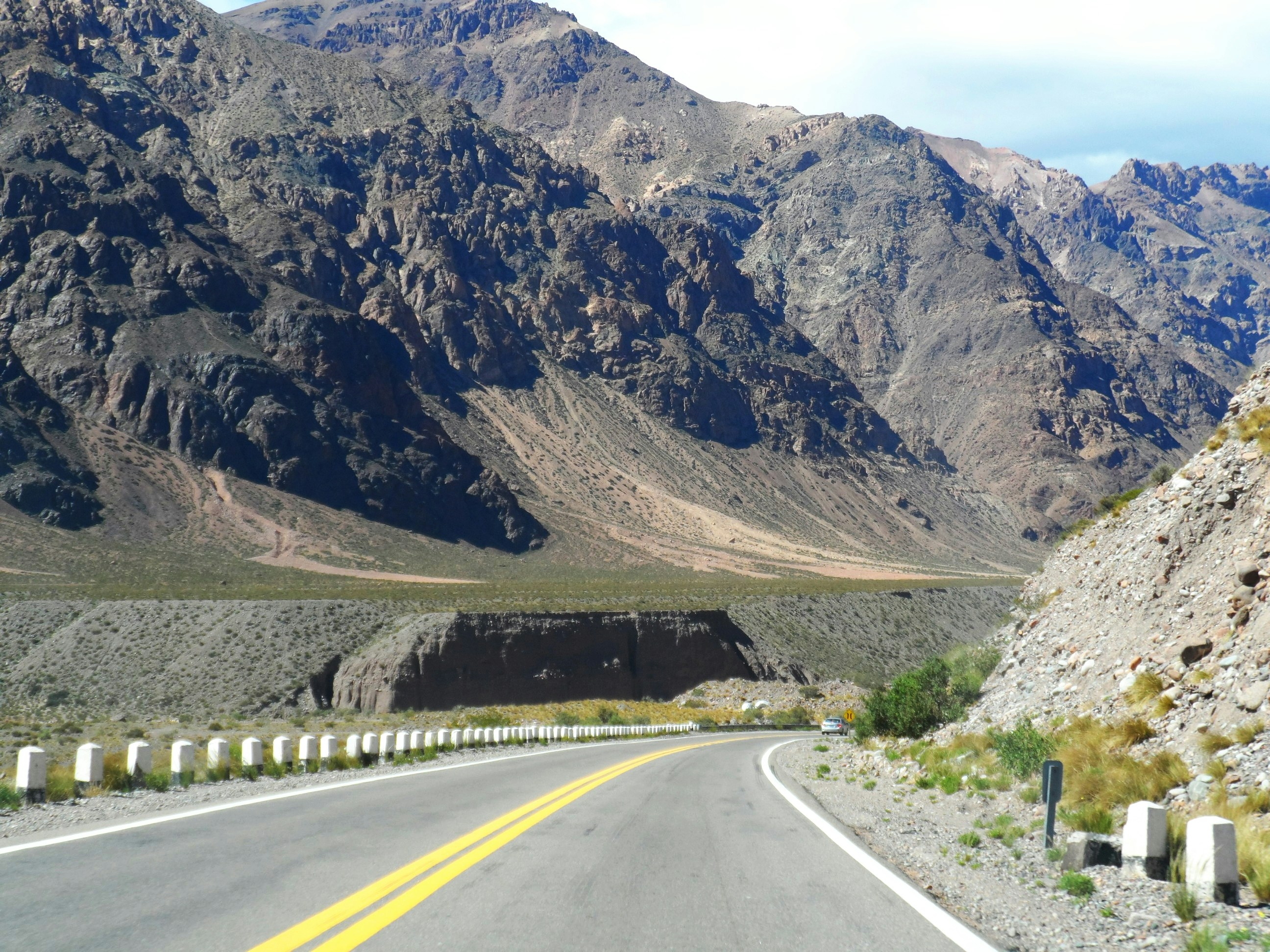 Free Unsplash photo from Alejandro Lazcano