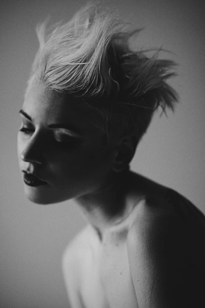 Portrait of Dara Kaur, stylist.
