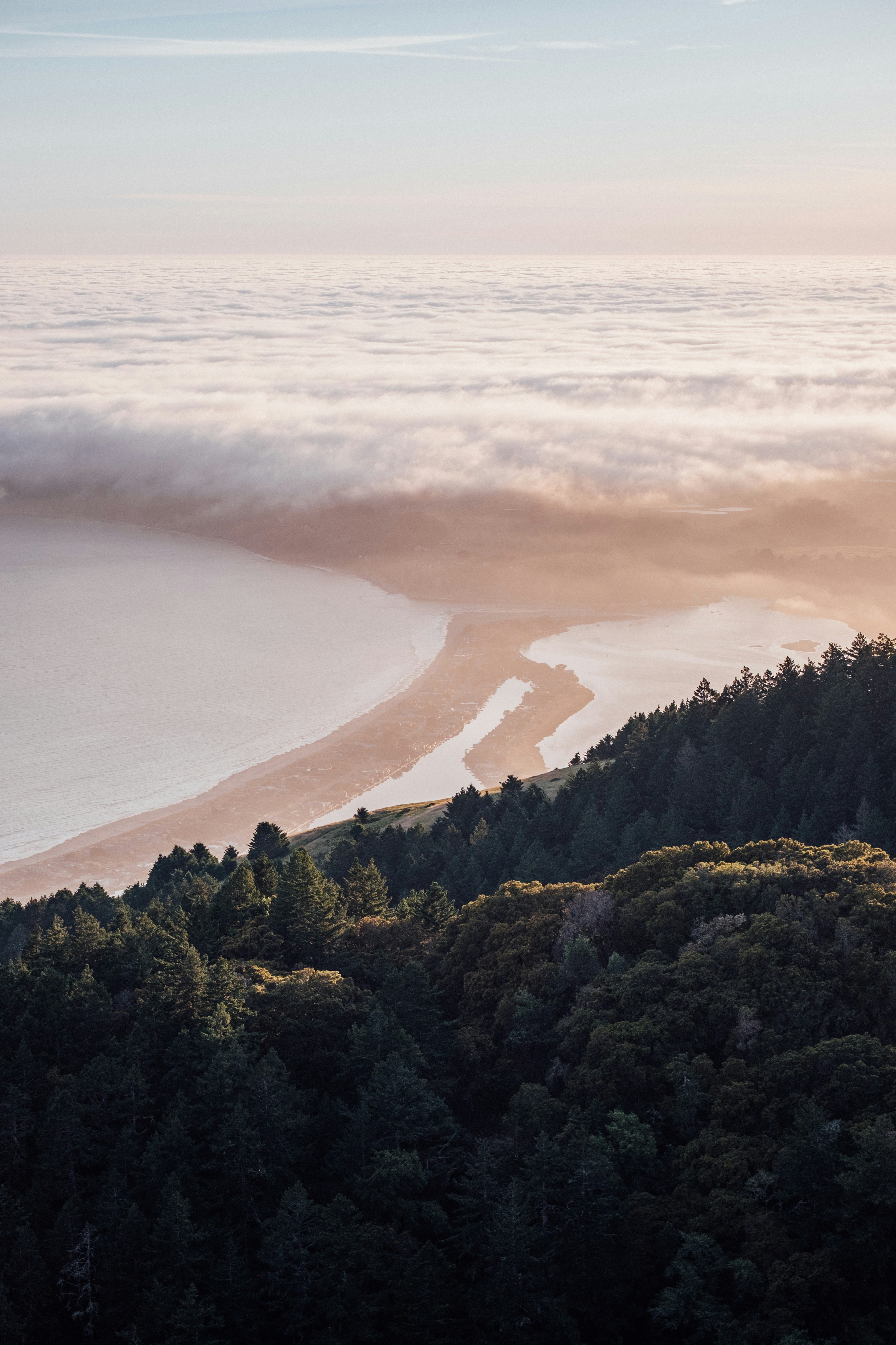 Free Unsplash photo from Zach Jiroun