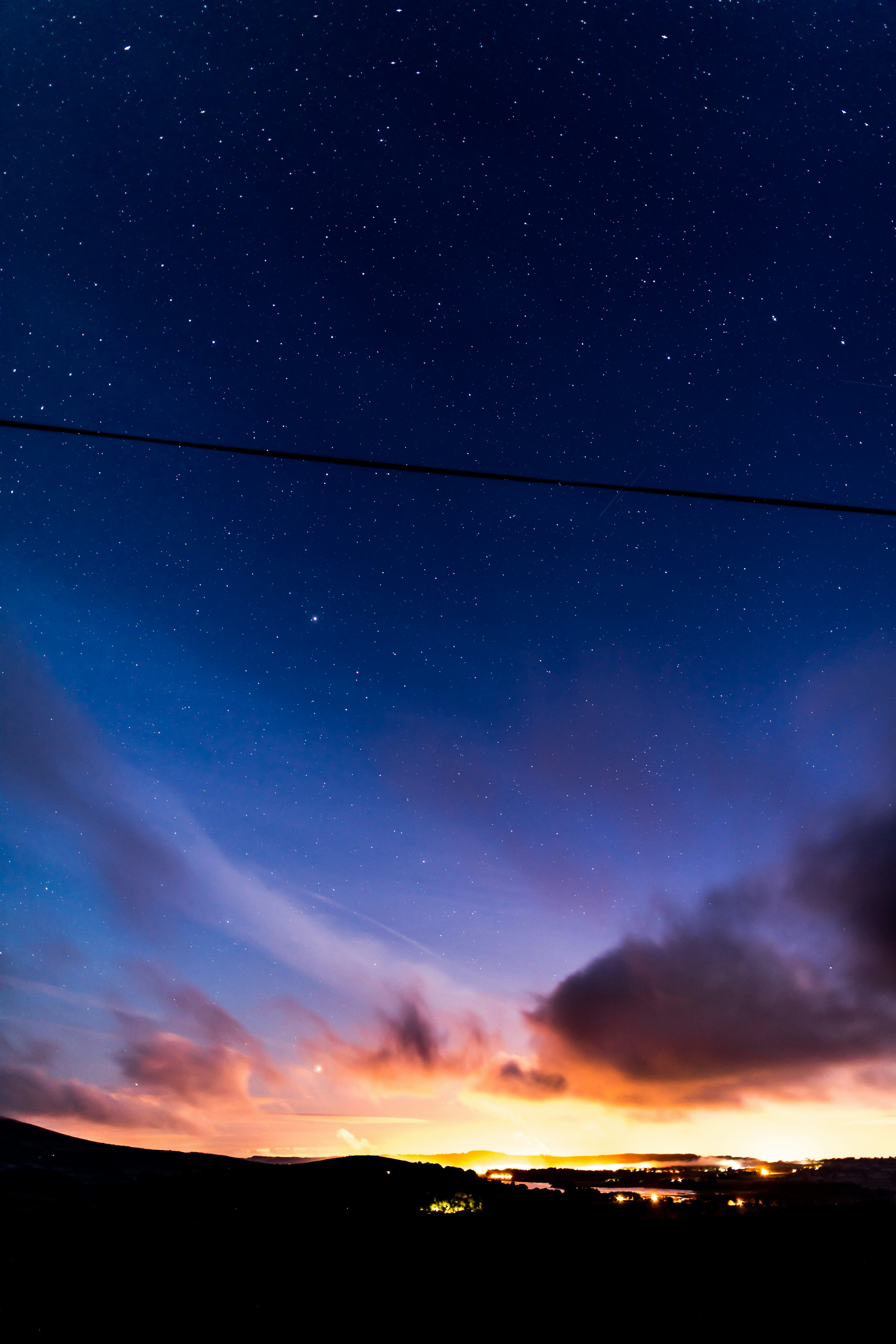 Free Unsplash photo from Hugo Kemmel