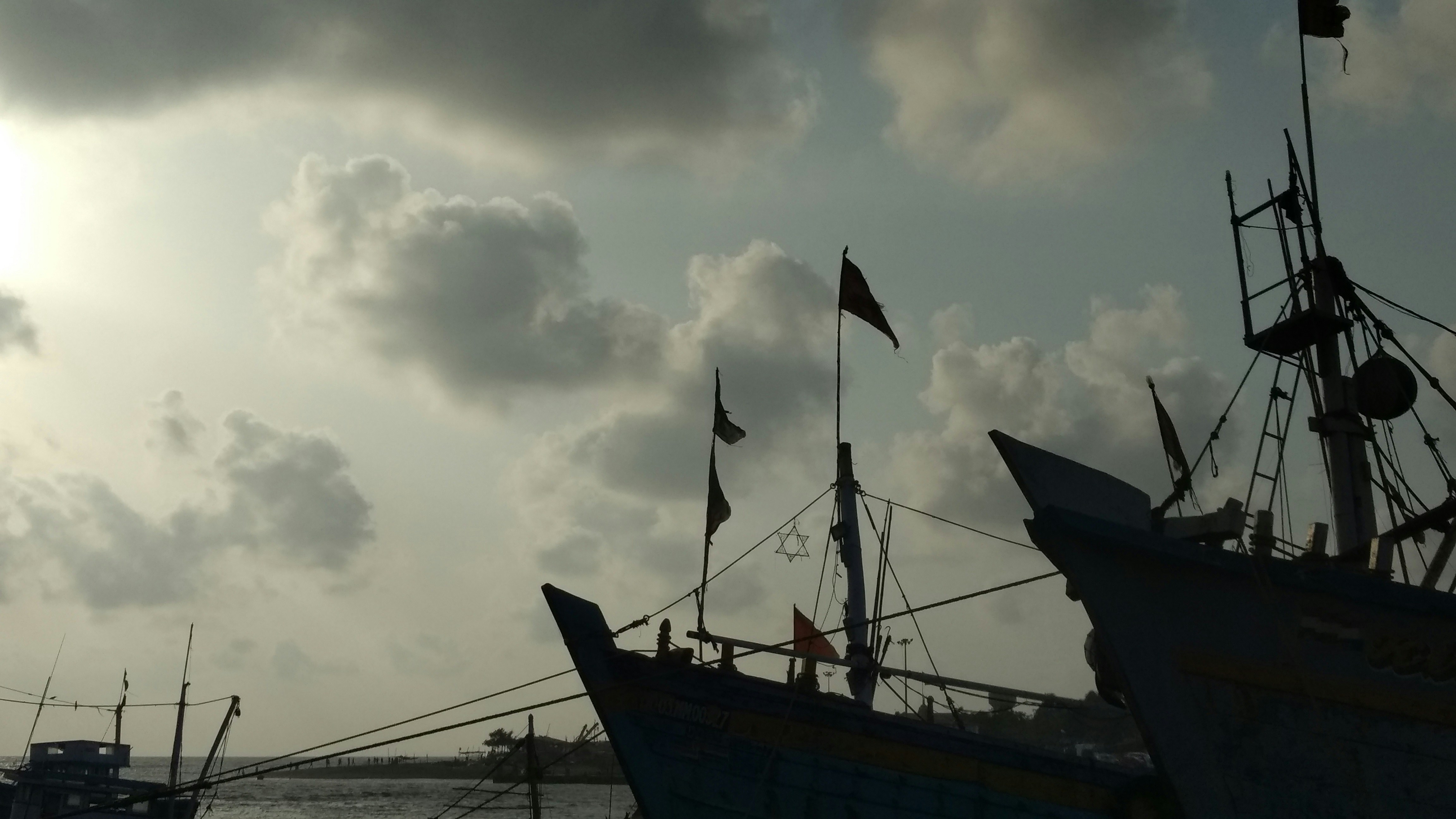 Free Unsplash photo from Aak Ash