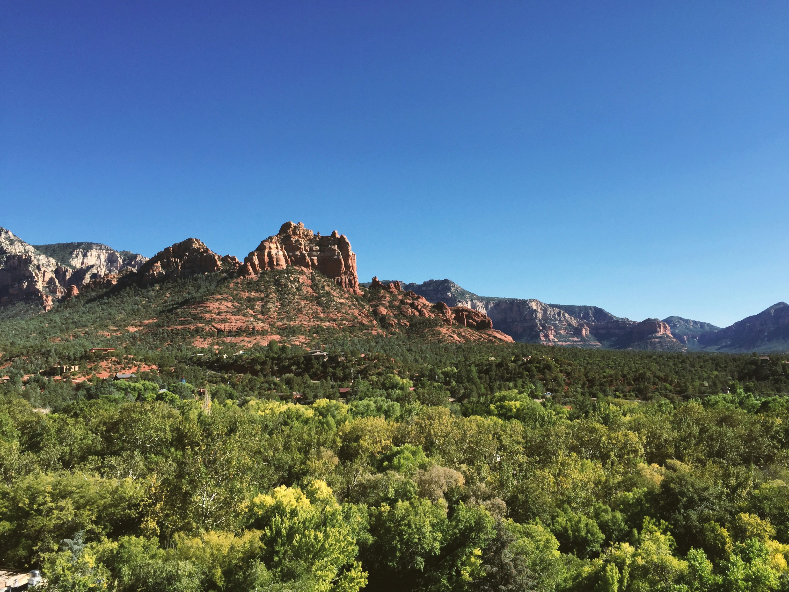 Free Unsplash photo from Alexander Raissis