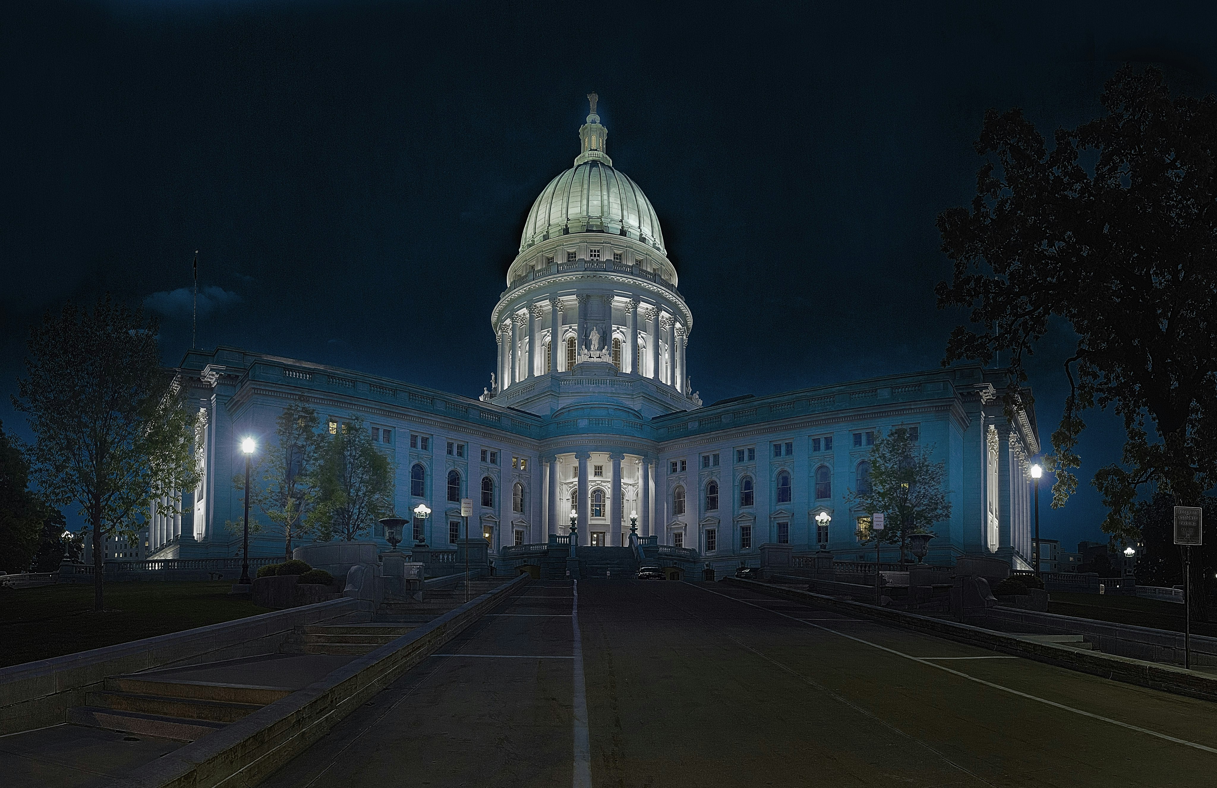 &quot;This is a 44 image HDR panoramic image of the Capitol building. \r\nThis has been downsampled to 4k width so that it\u2019s not stupidly large.\r\n\r\nI\u2019m playing around with HDR panoramas at the moment and this one turned out pretty well.&quot;