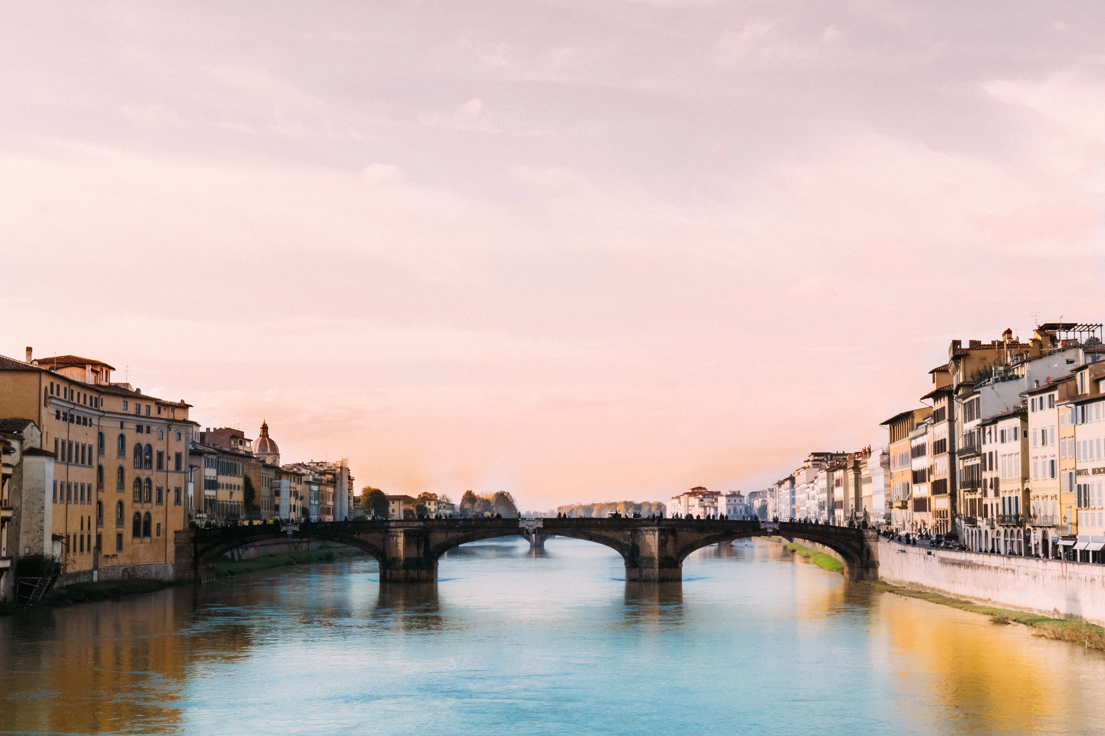 Along the Arno, Florence