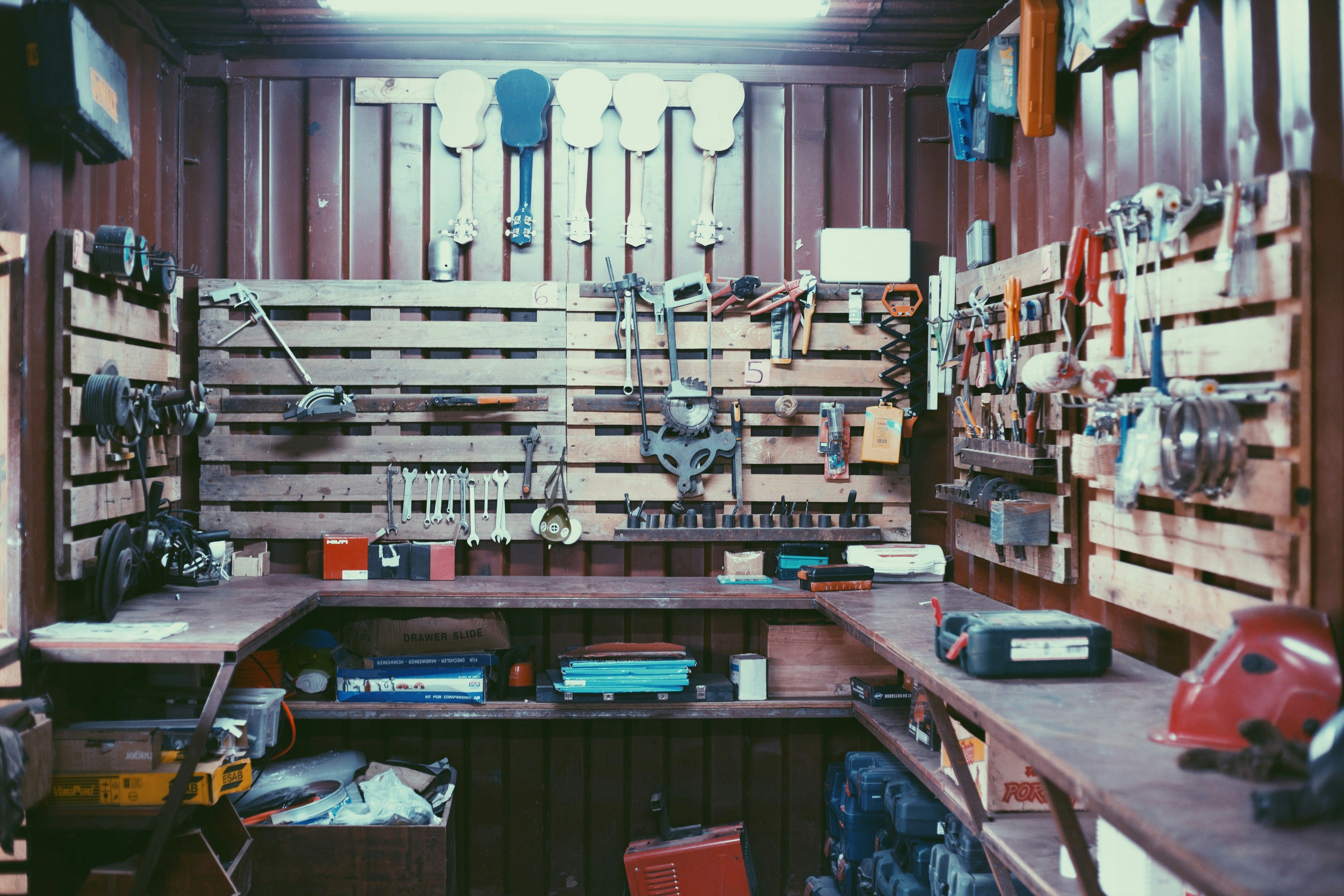 Free Unsplash photo from Jesus Kiteque