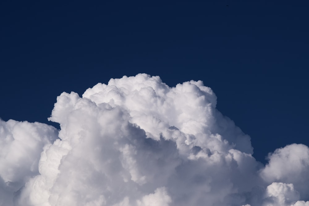 photo of white cumulus cloud