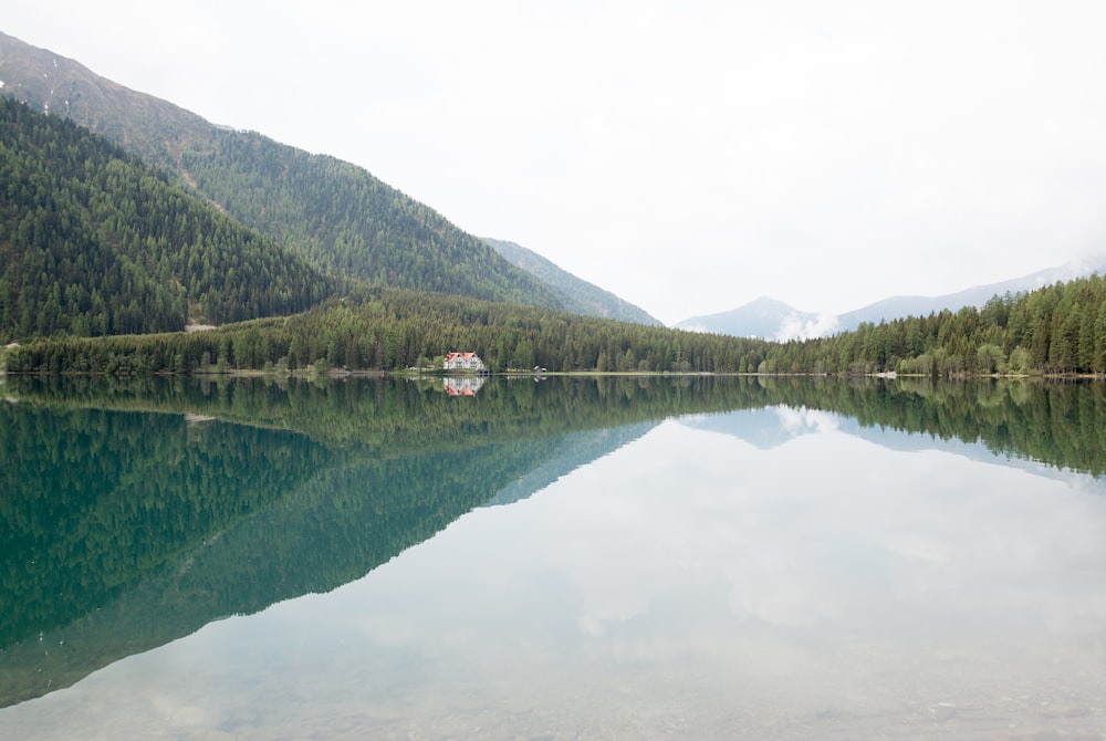 Lago en calma