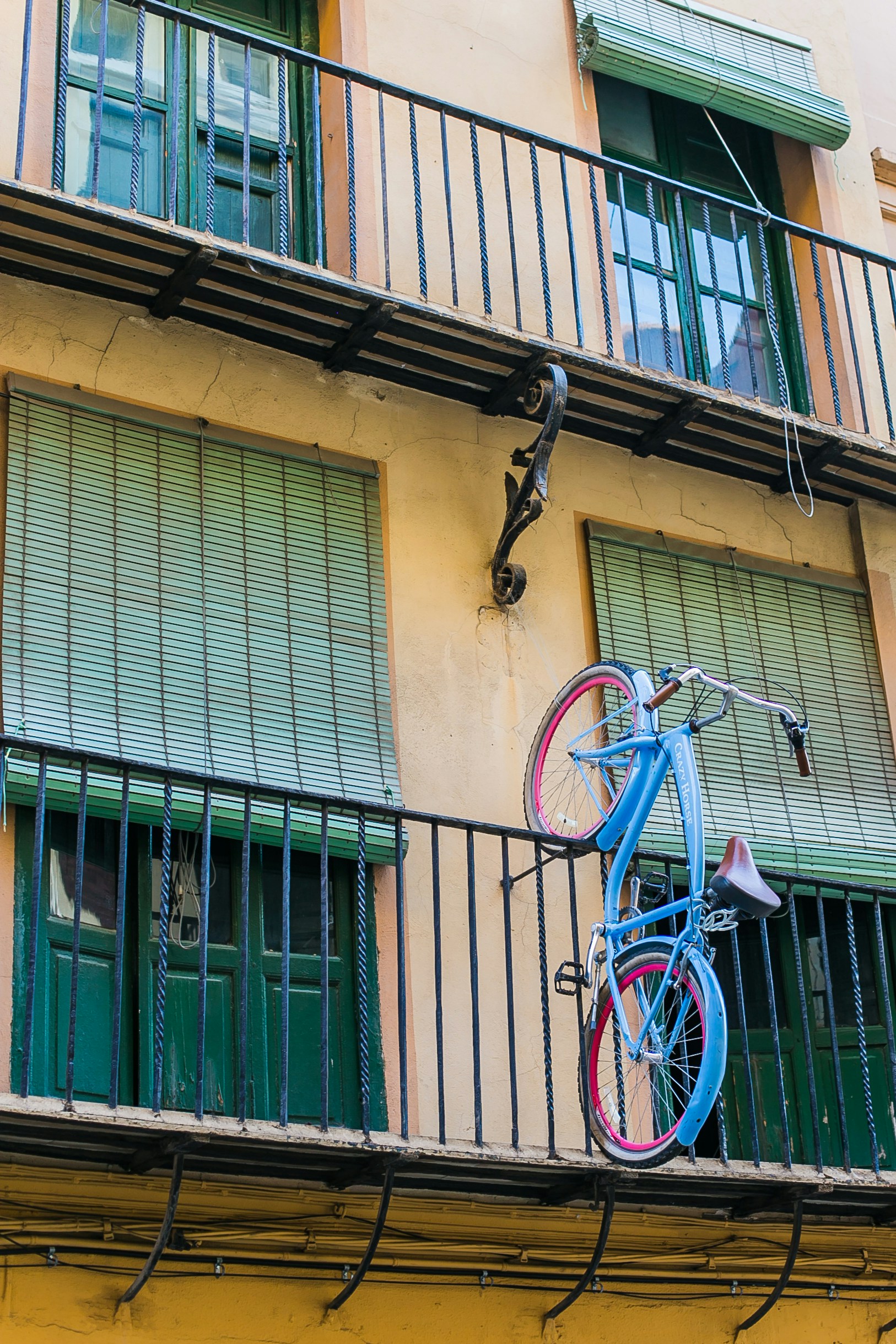 Free Unsplash photo from Zhen Hu