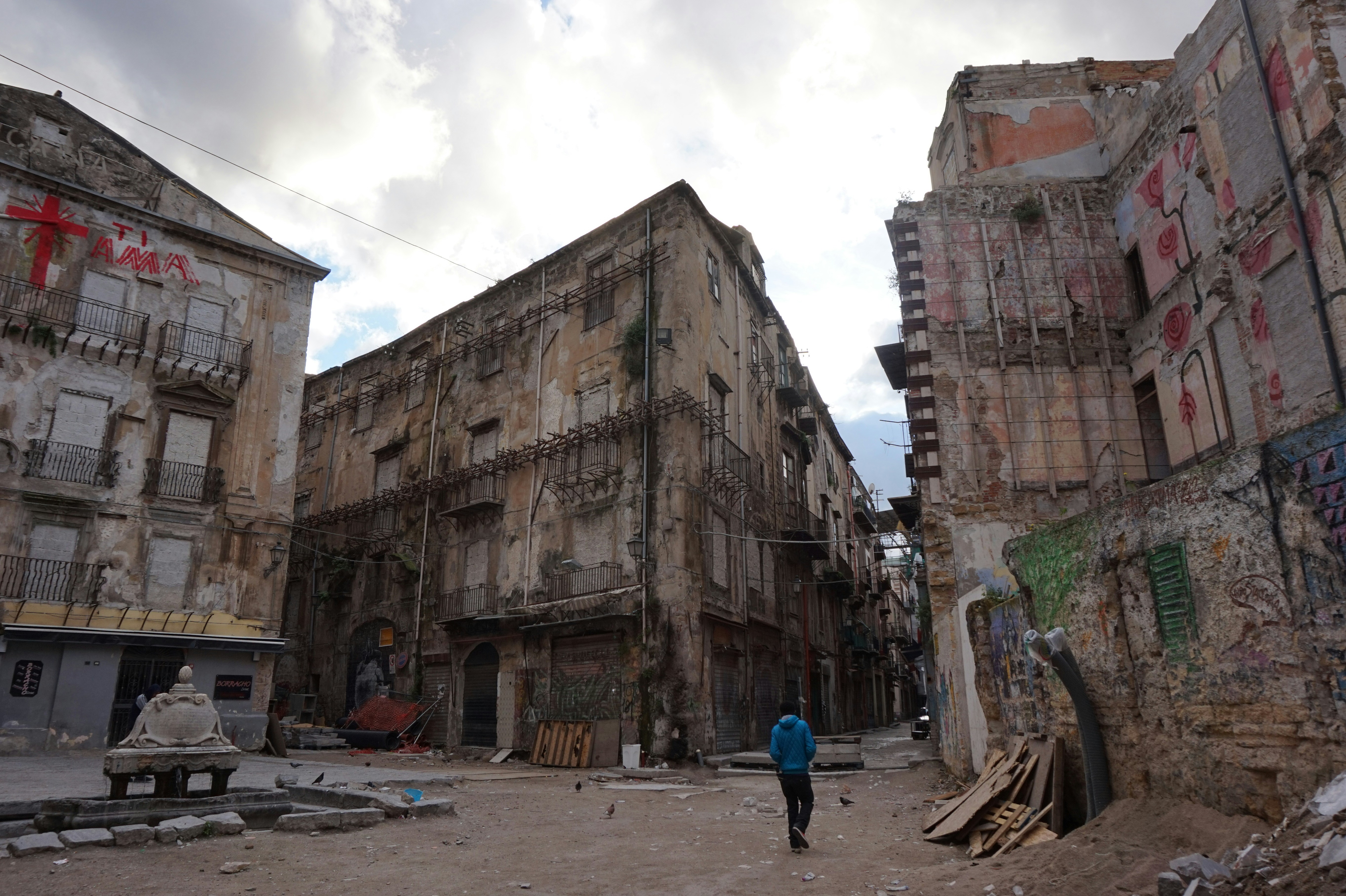 Free Unsplash photo from Marianne Lorthiois