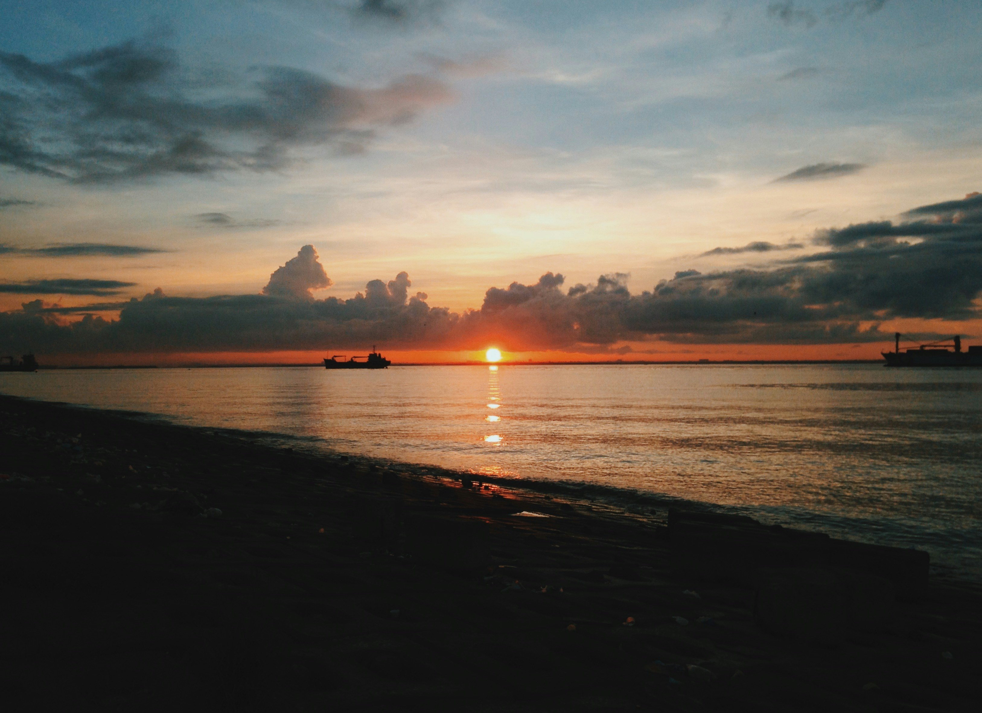 Free Unsplash photo from Abigail Lepaopao