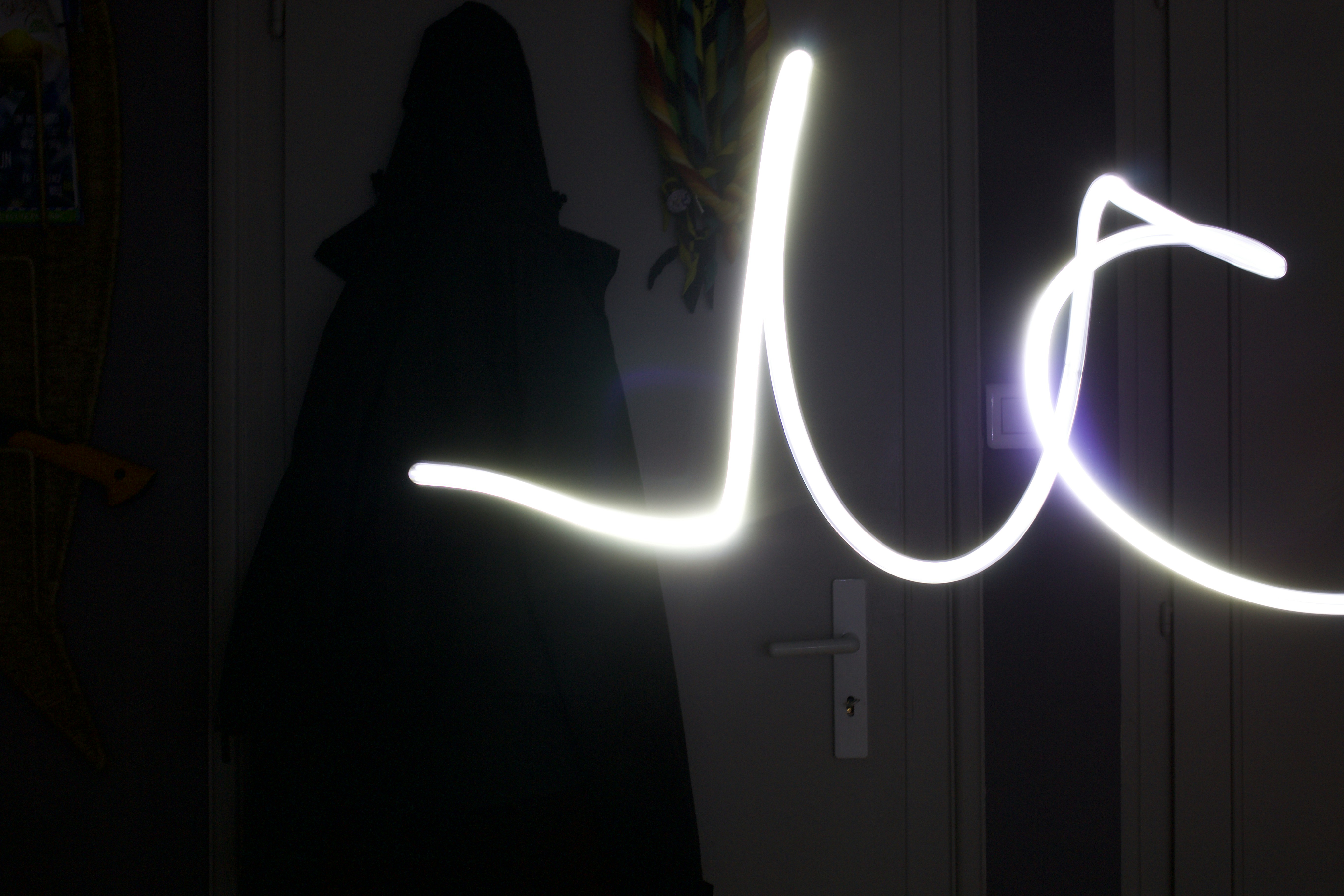 Free Unsplash photo from Simon Kessler