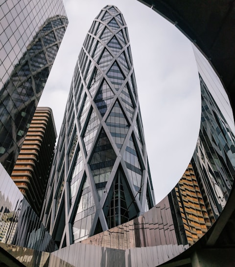 high-rise building in city during daytime