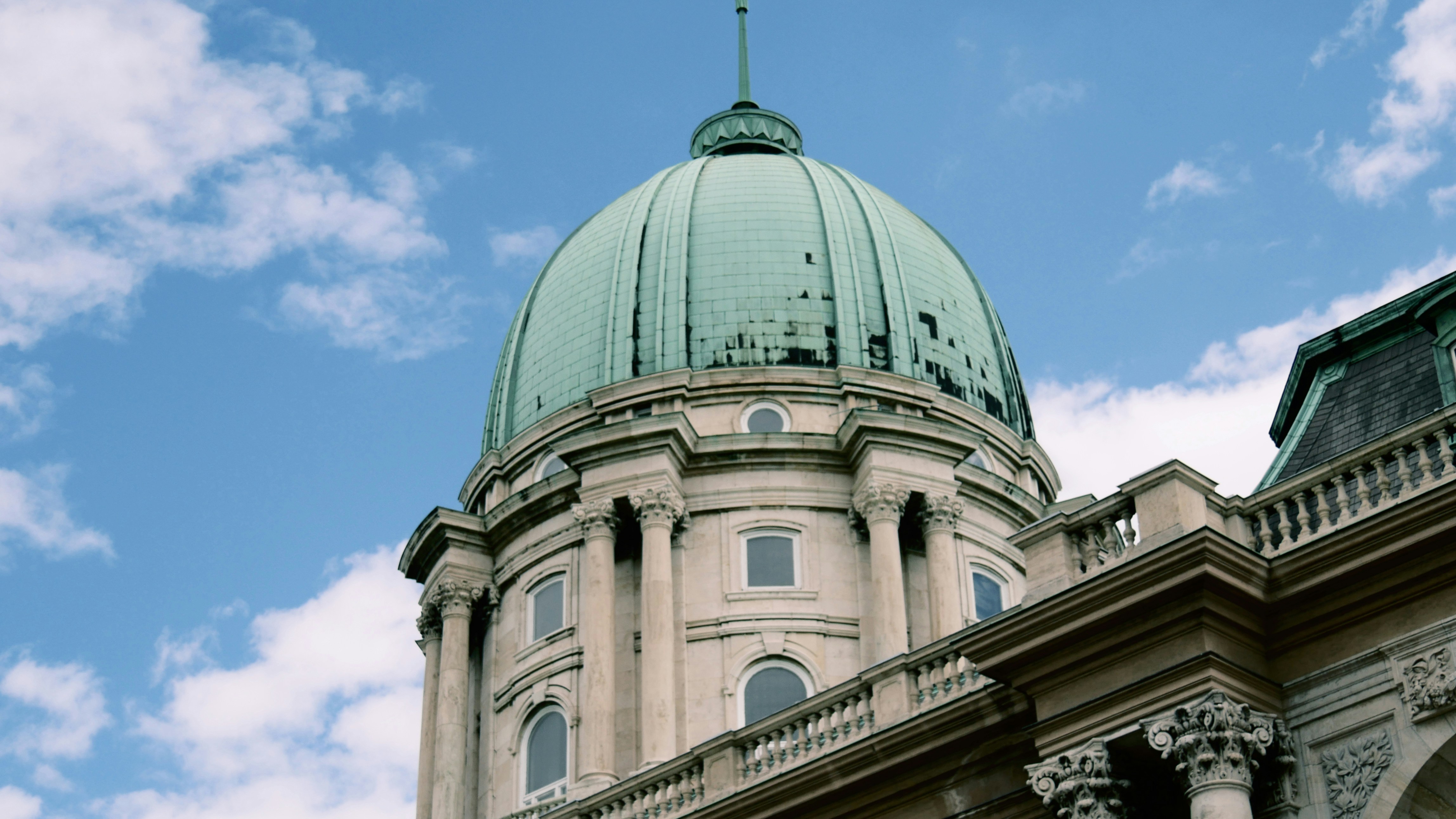 Free Unsplash photo from Thuur Kurvers