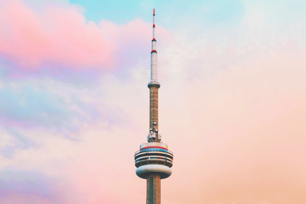 CN Tower, カナダ