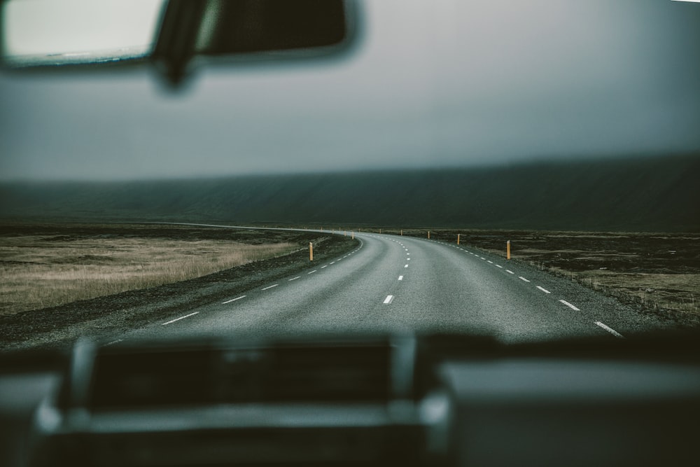 gray asphalt road under gray sky