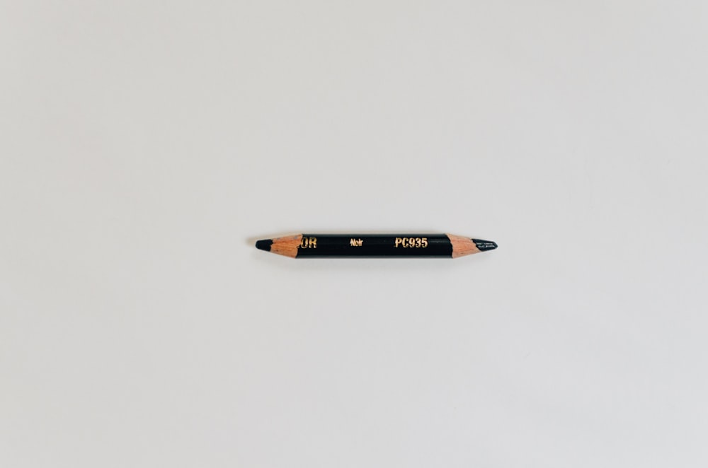 화장품 연필